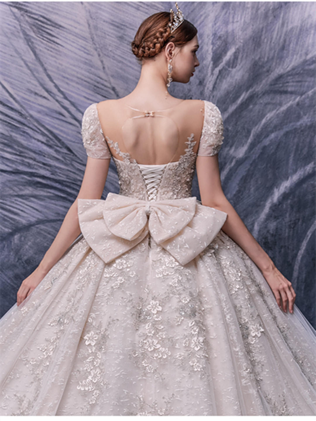 时尚优雅大气仪式主婚纱3件套