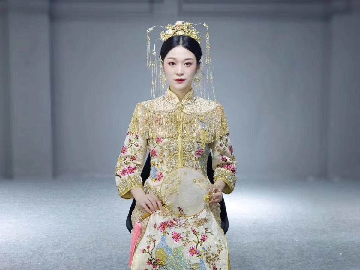 JULIA茱莉亚 | 超值3件套租赁 含首席跟妆