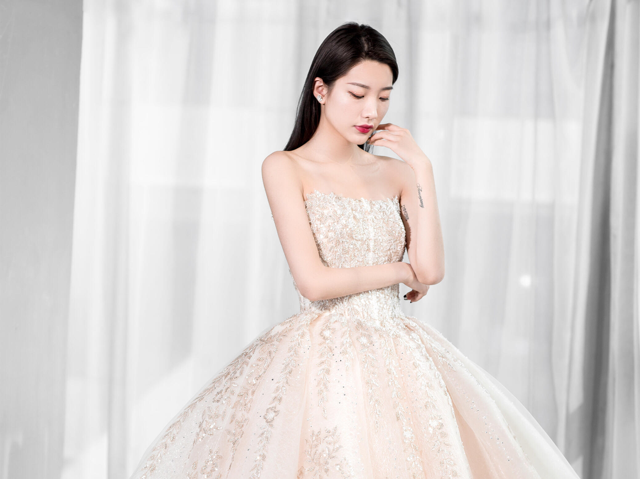 【Mint 薄荷】爆款三种穿法丨香槟色收腰仪式纱