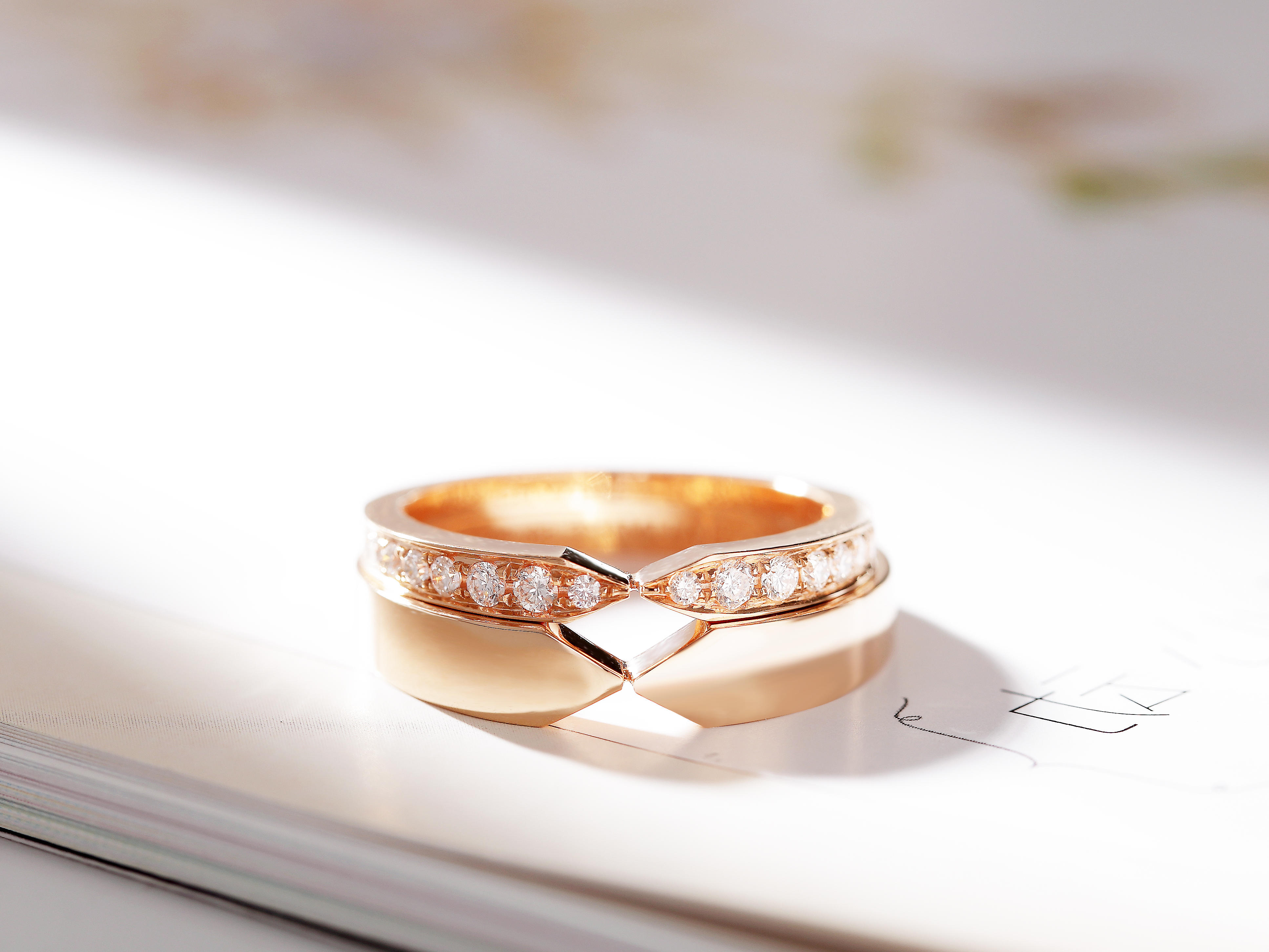  经典尚美戒指plume结婚对戒18K玫瑰金白金