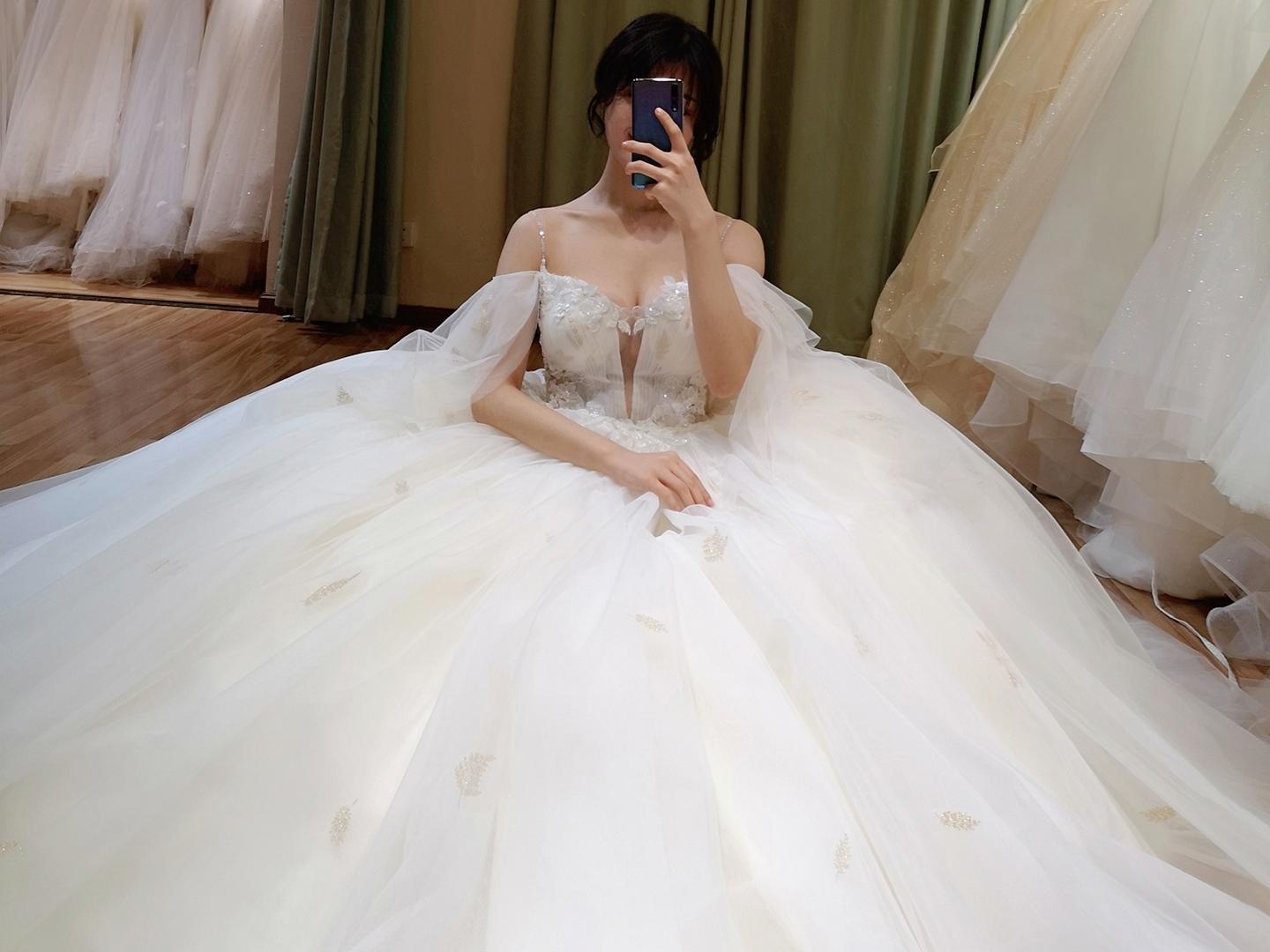 2019出门纱 齐地纱 小拖尾 系列