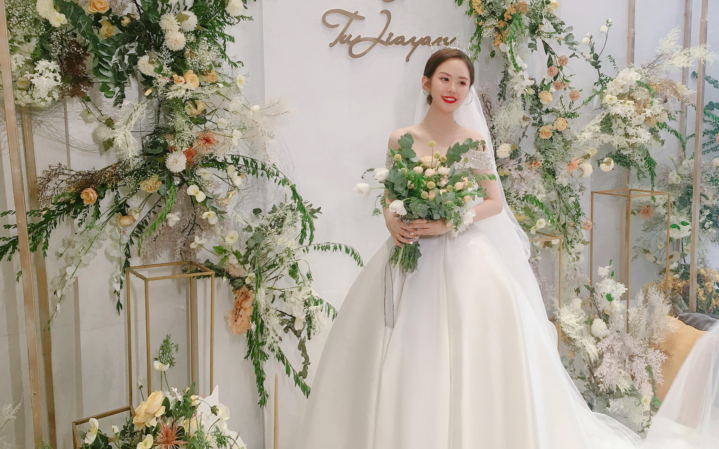 AMYLI WEDDING| 新娘试纱