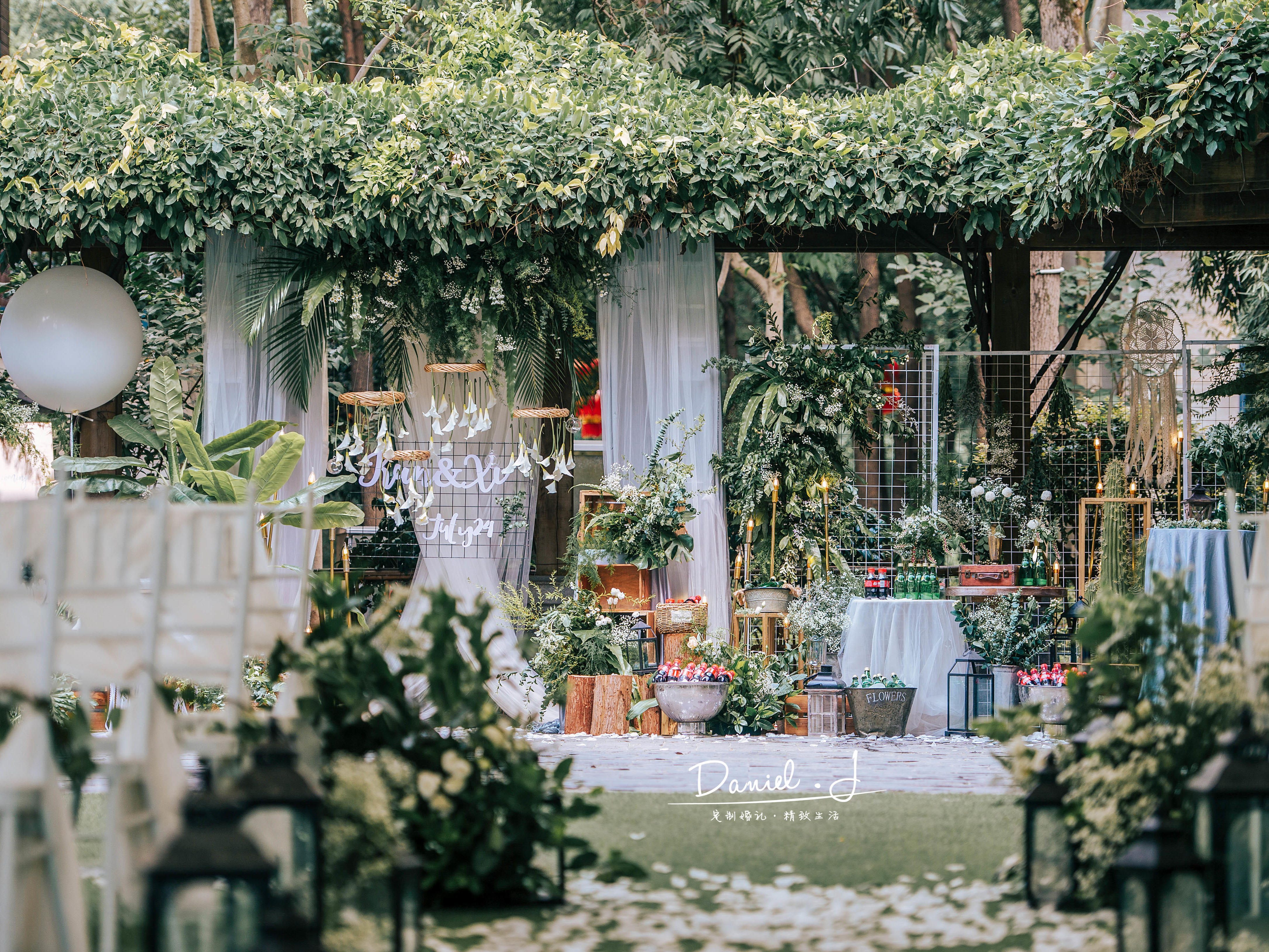 chic 又清新的小成本户外婚礼