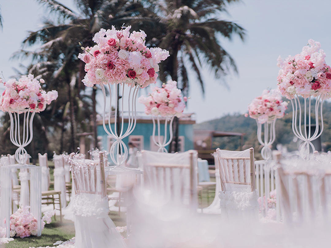 【王与后】唯美草坪婚礼+婚礼布置+五大金刚+婚纱