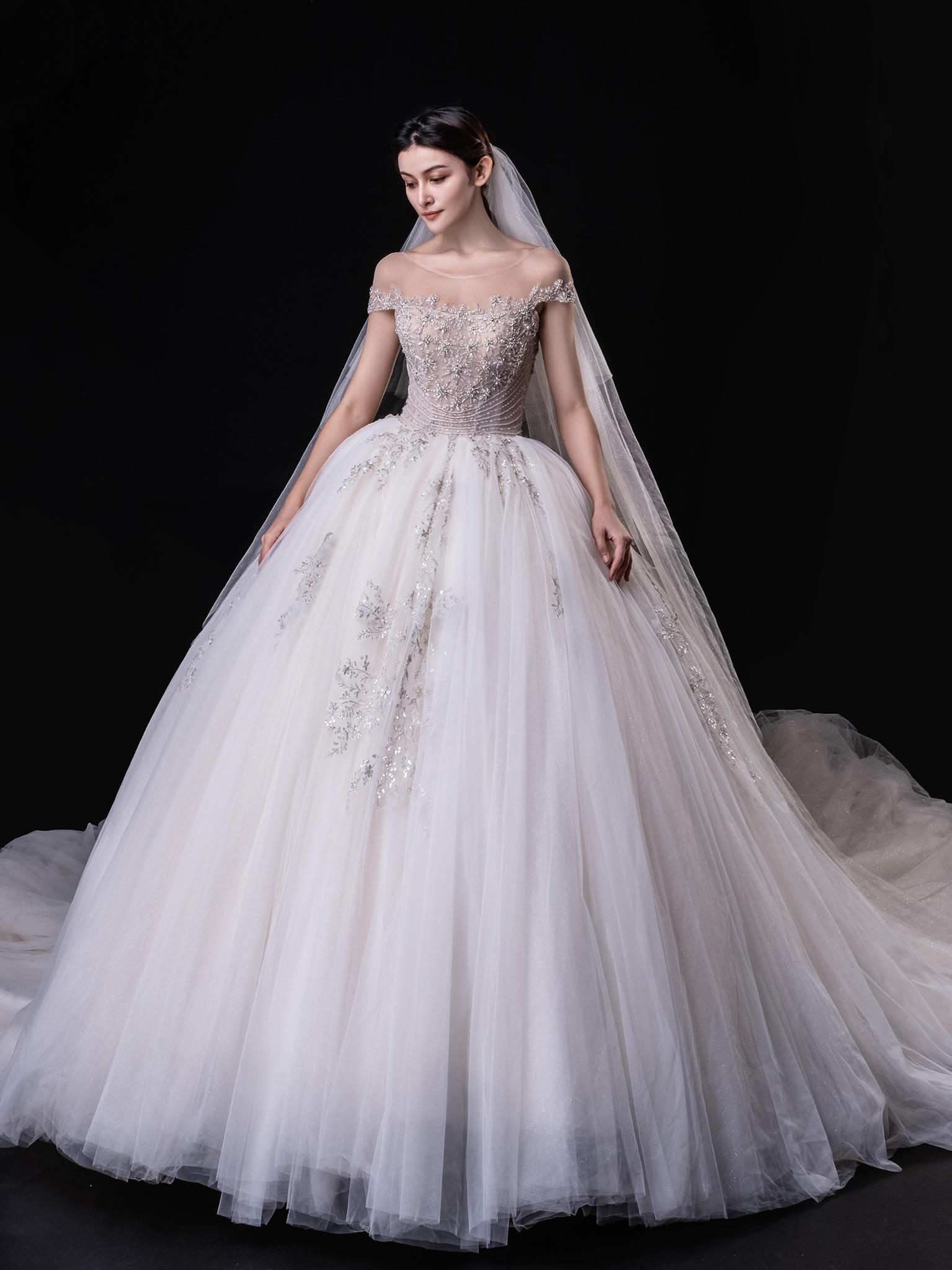 【超值特惠】全包轻奢精品婚纱礼服6件套