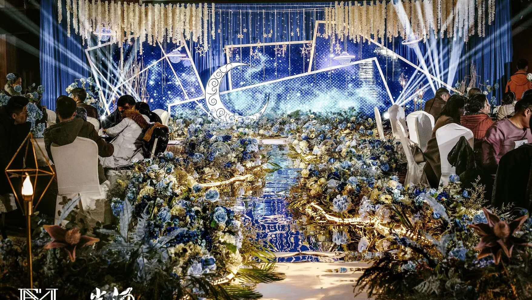 菲慕婚礼梦幻星空经典套餐