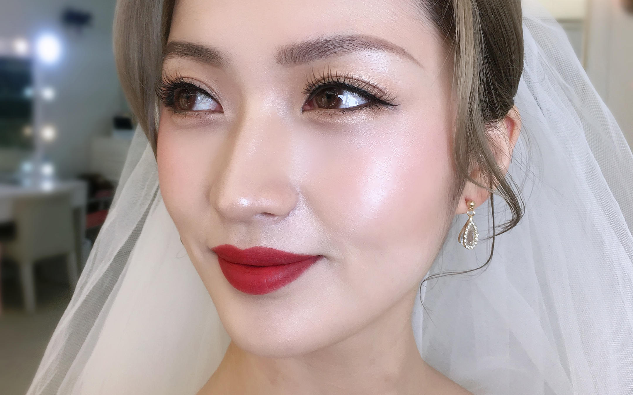 来自锦一新娘精致的新娘妆