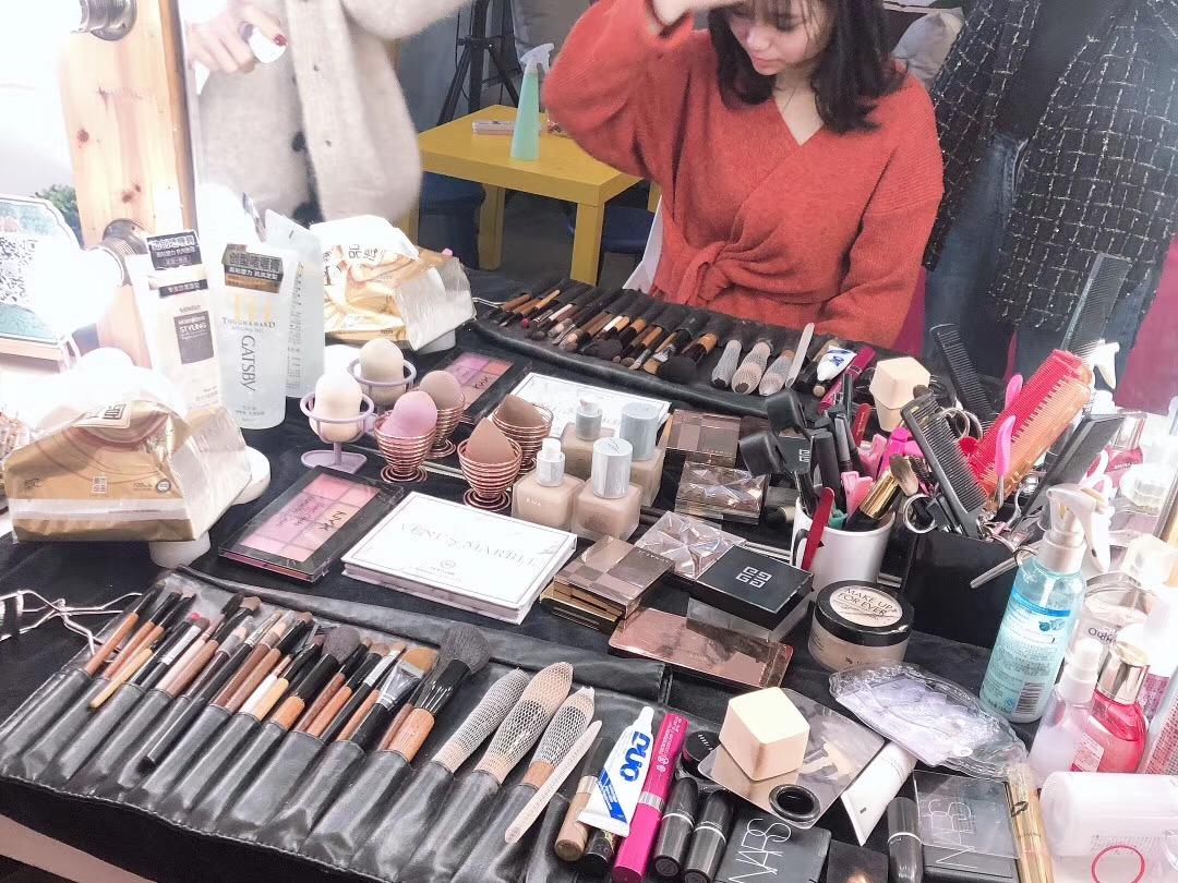 【可沐·妆造】店主档早妆+单色美甲