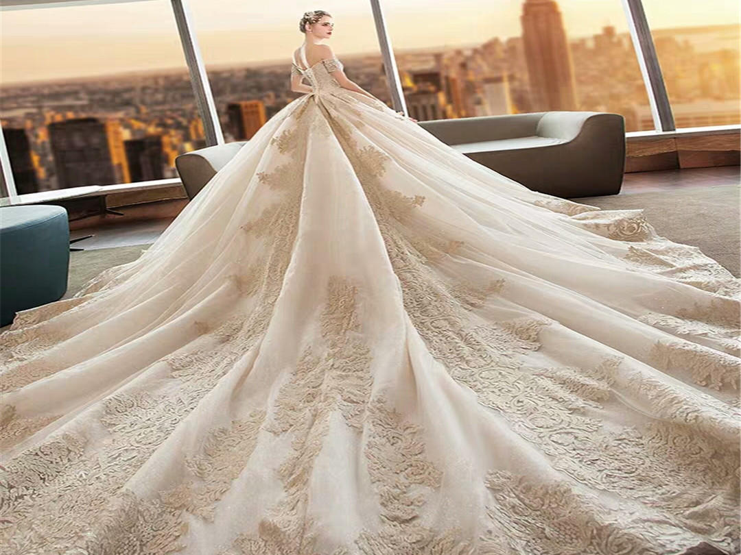 【阿兰婚纱馆】特价新款奢华香槟色婚纱