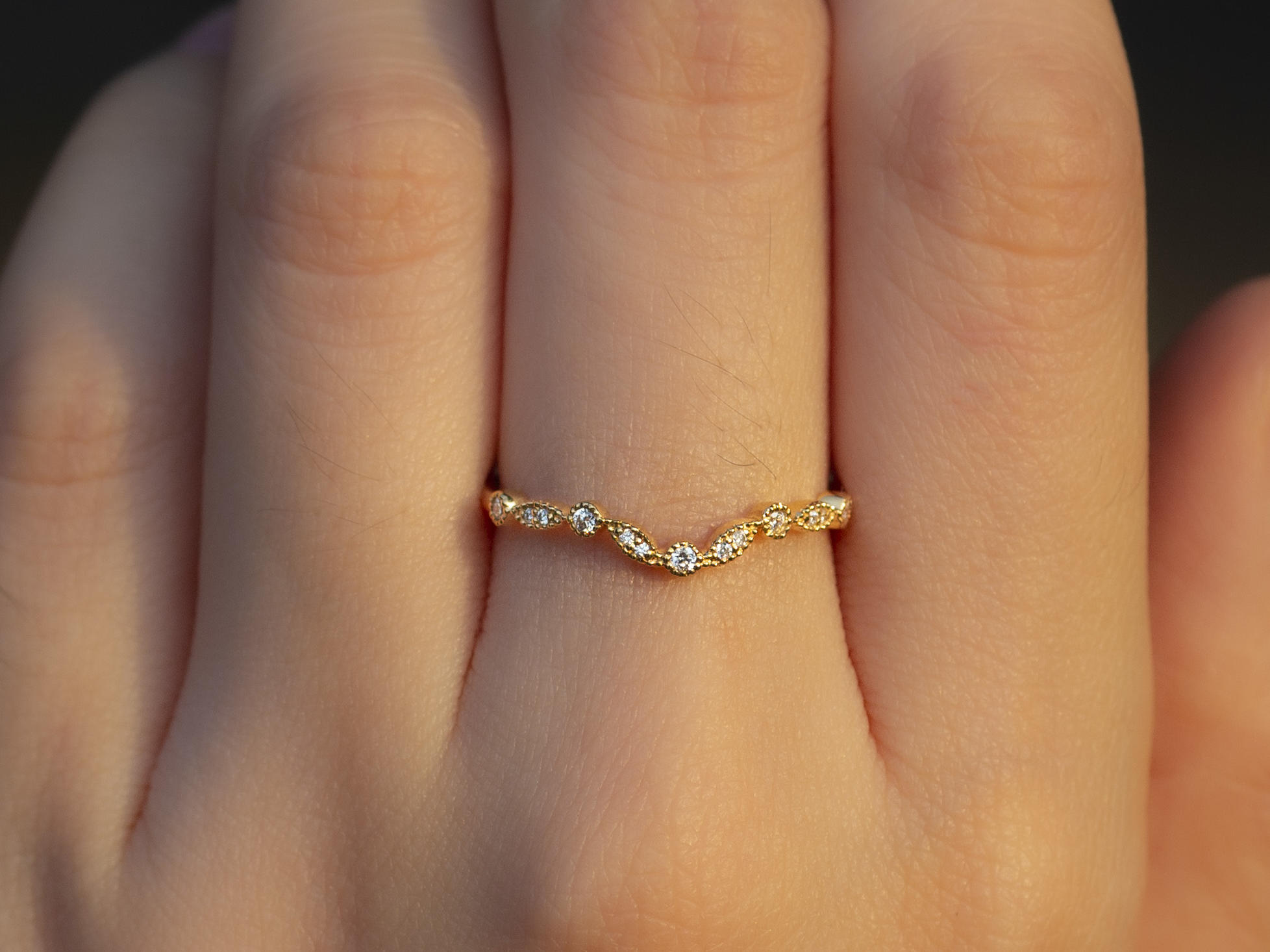 余生珠宝 《鸢尾》系列 18K金钻石女戒戒托