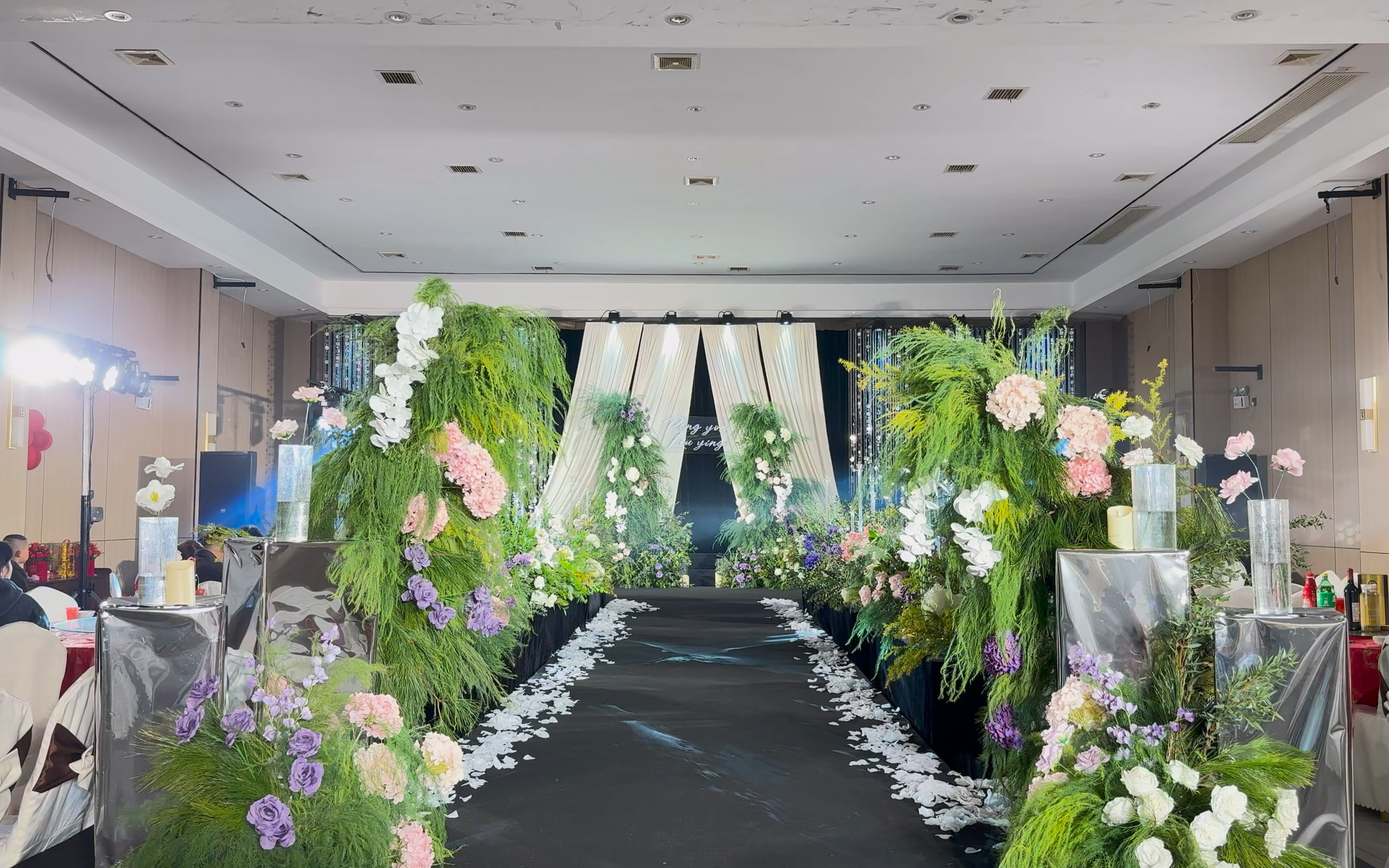 酒店辦婚禮，輕預(yù)算亦出彩