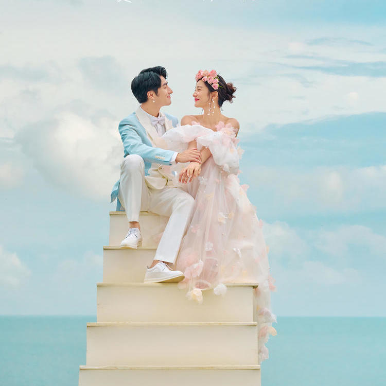 V视觉婚纱摄影（总部）| 甜到心坎