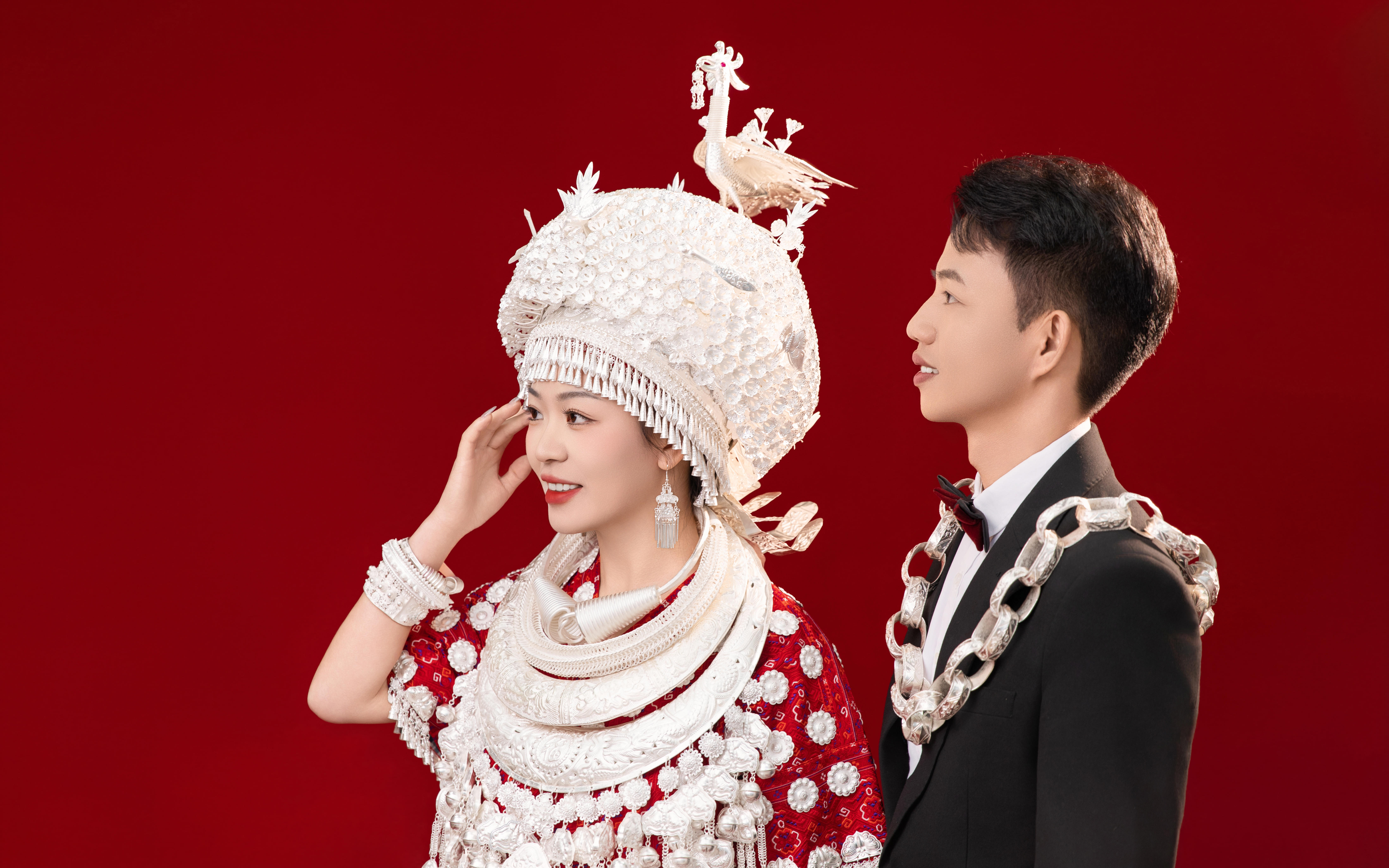 民族服饰--黄平盛装