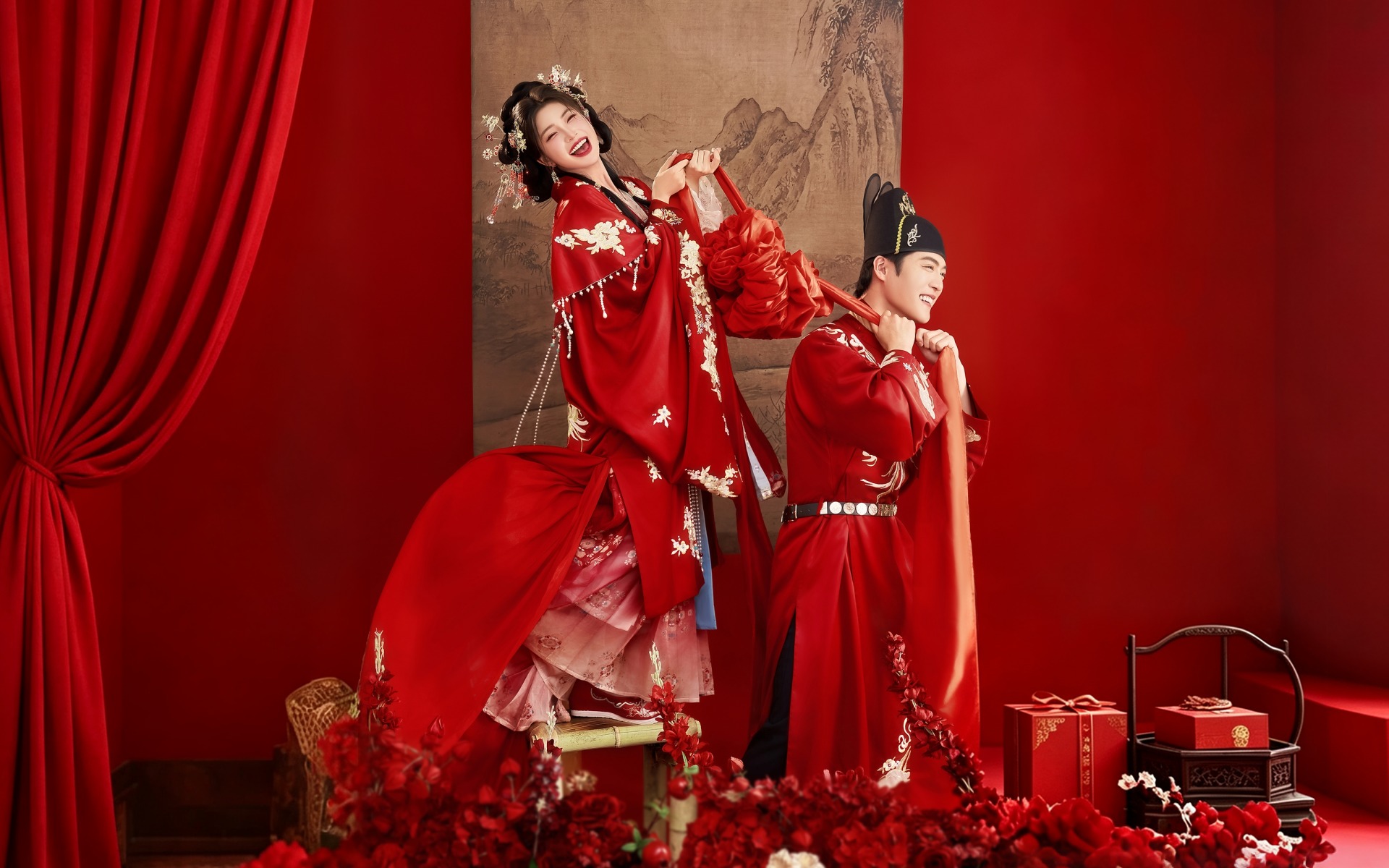 中式官宣🏮俏皮宋制汉服婚纱照也太可爱啦！