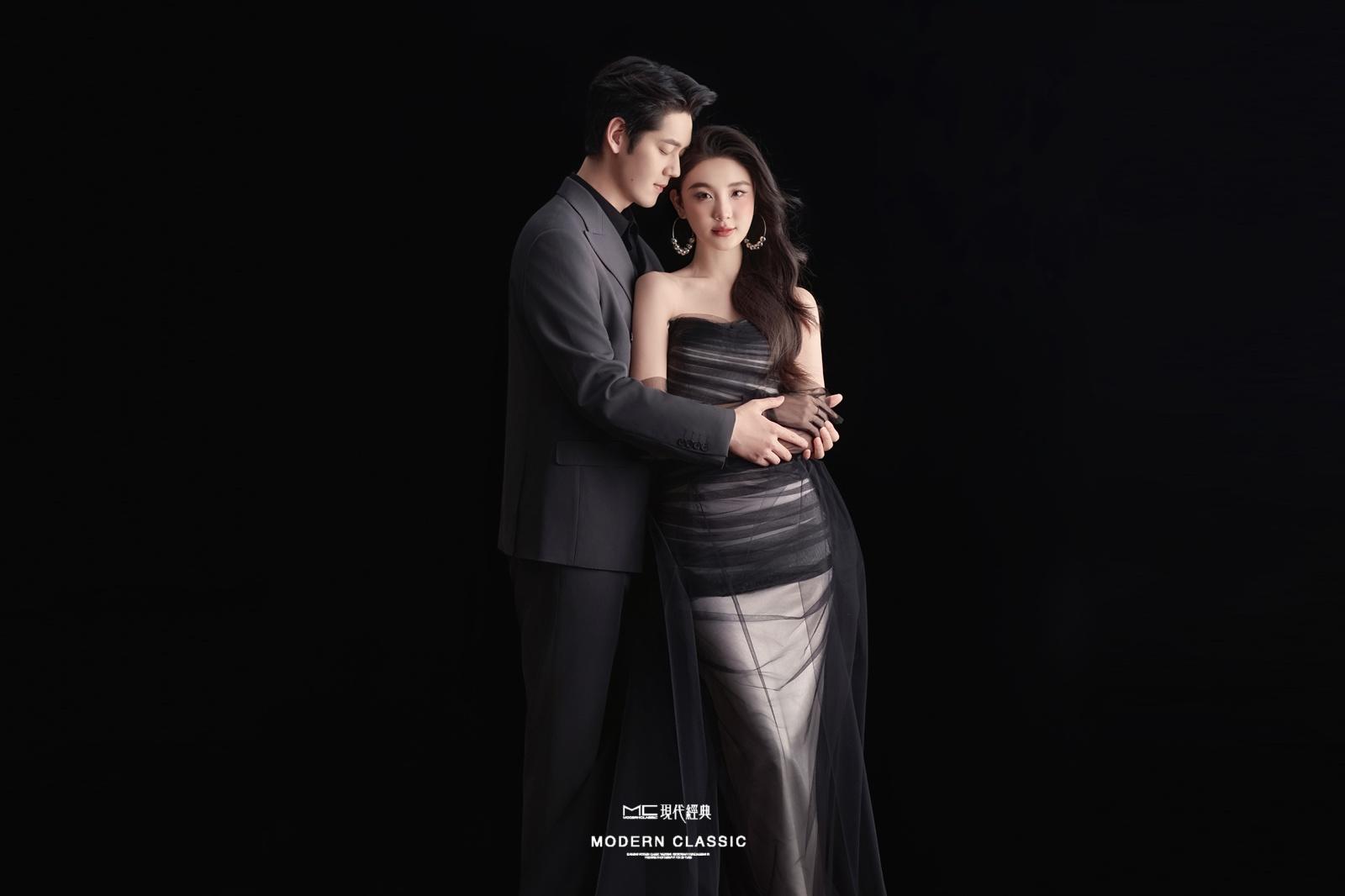 无法抗拒！电影感黑纱婚纱照一眼就爱上啦~