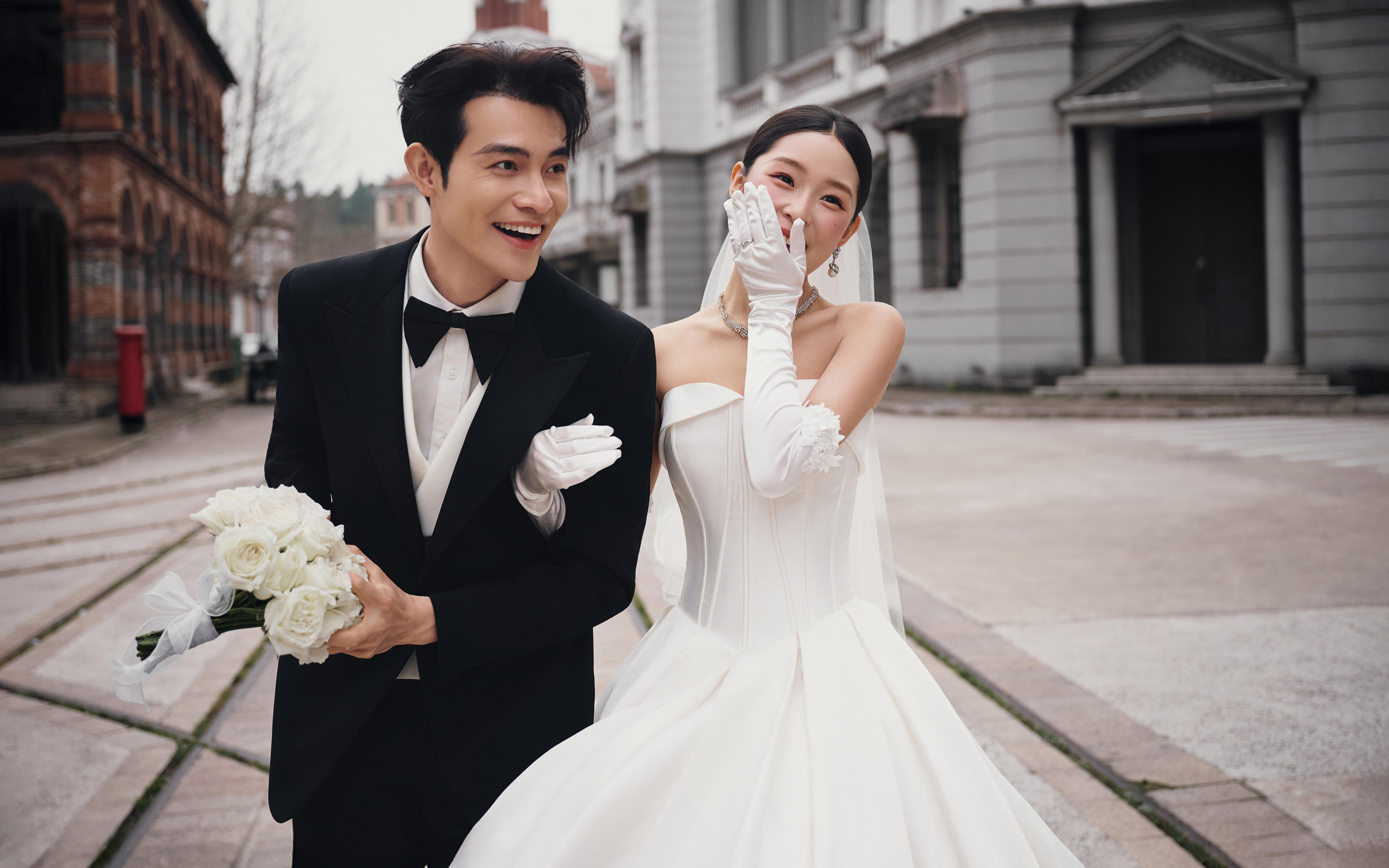 老錢風(fēng)還是太權(quán)威了??又是被街拍婚紗照拿捏的一天