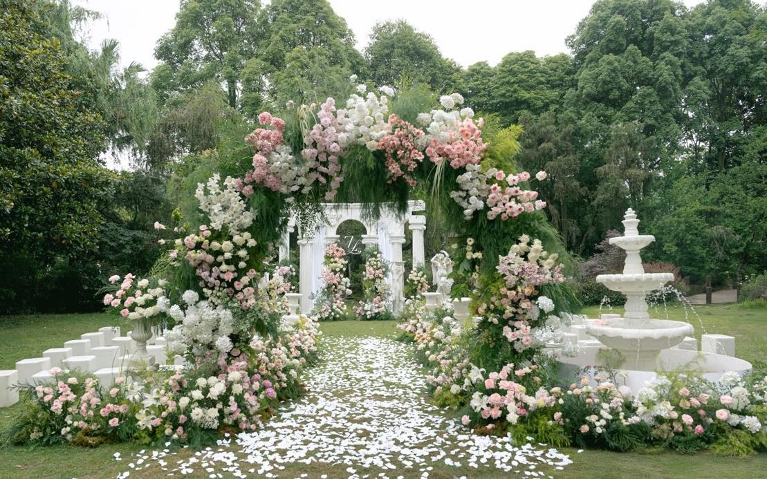 夢(mèng)幻法式花園白粉色婚禮
