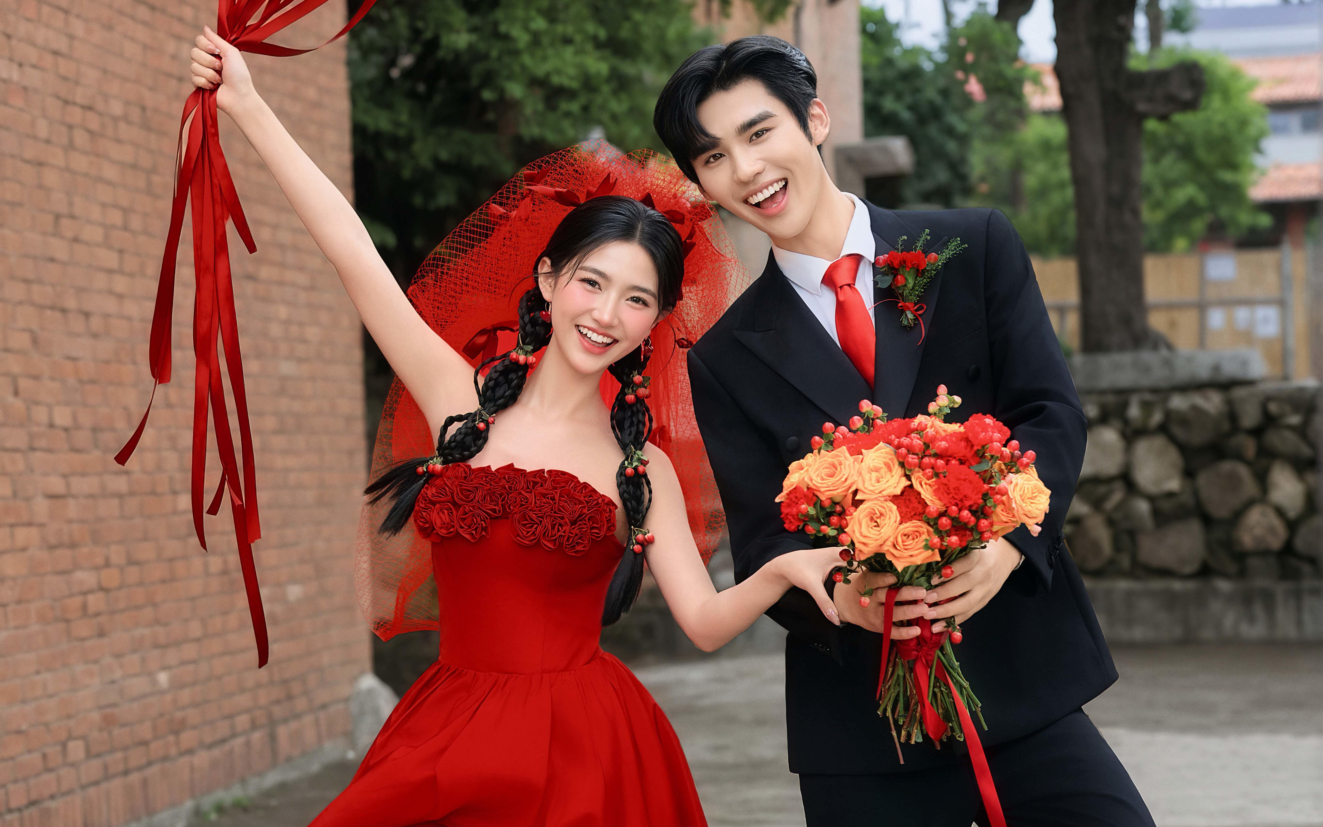 绝了‼️囍嫁风婚纱照这样拍 超有生命力