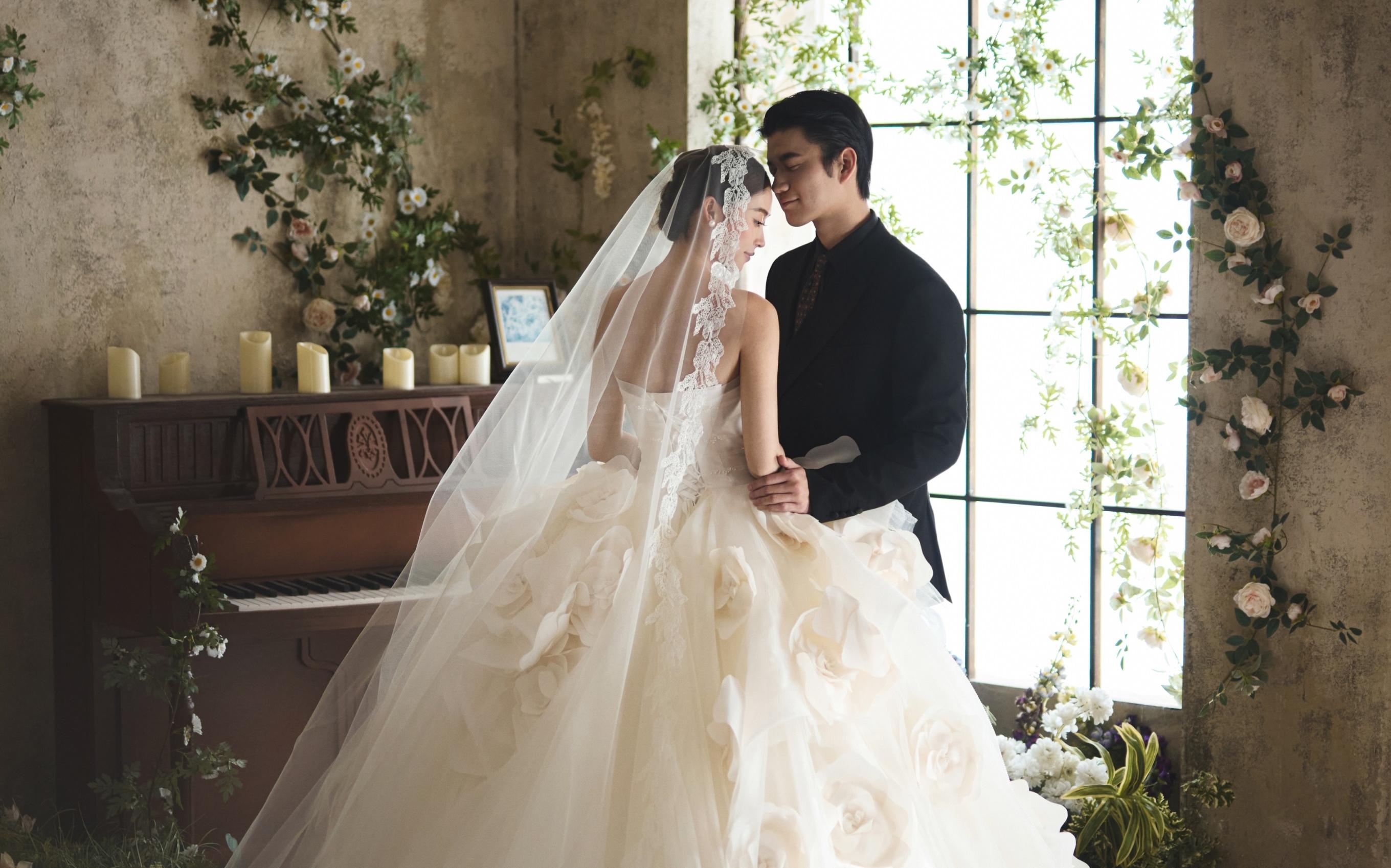 位居首位的主紗婚紗照出現(xiàn)啦