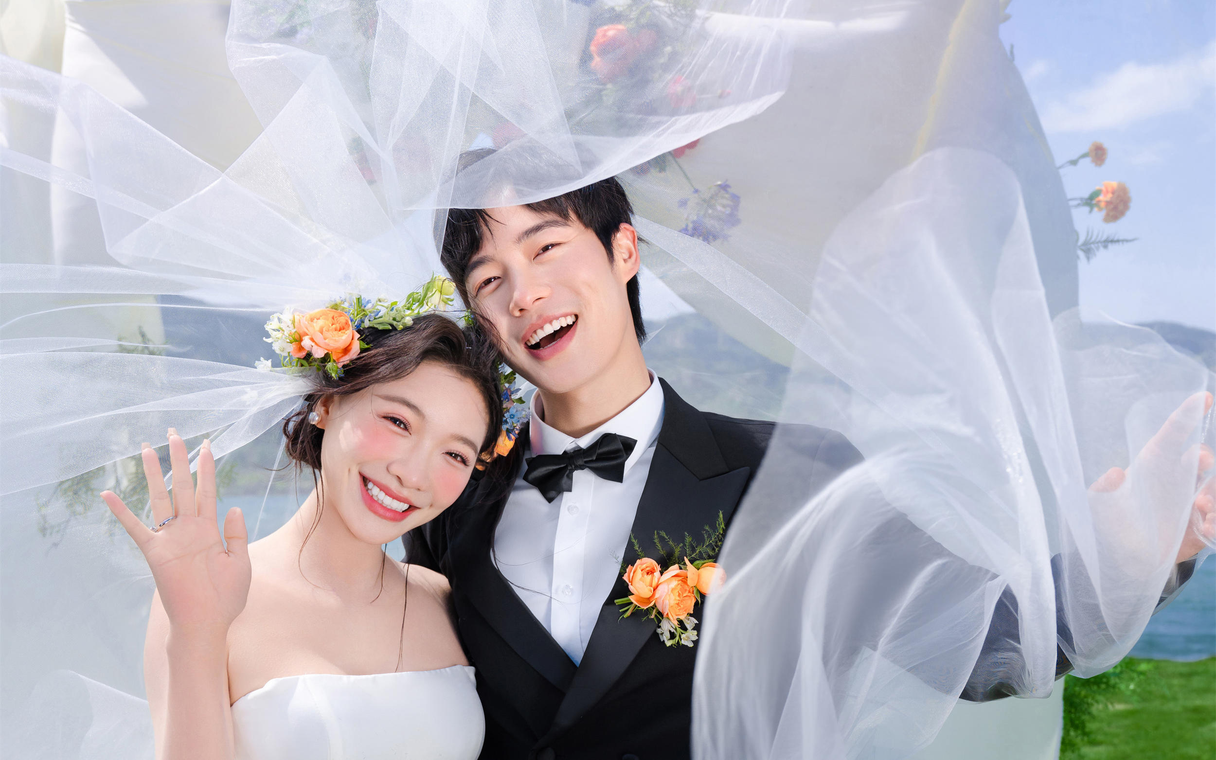 把婚礼现场搬进婚纱照里💐浪漫仪式感爆棚啦