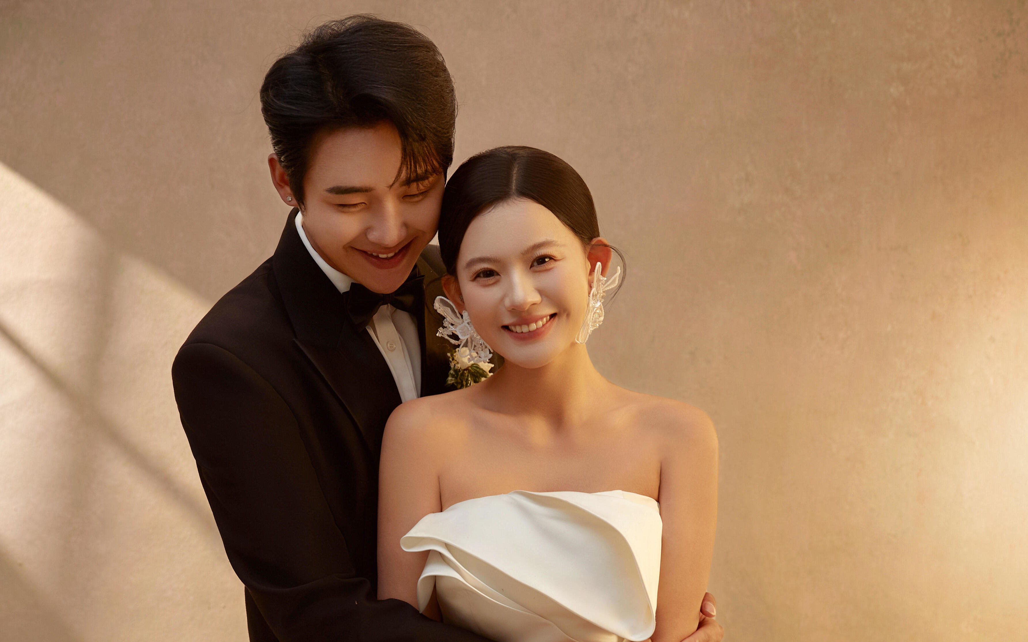 美的具体化❗氛围感光影婚纱照能有多好看