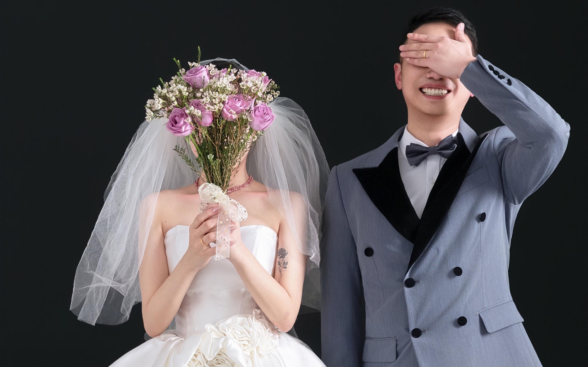 梵梦®客片｜纯黑棚拍，减法美学的俏皮浪漫