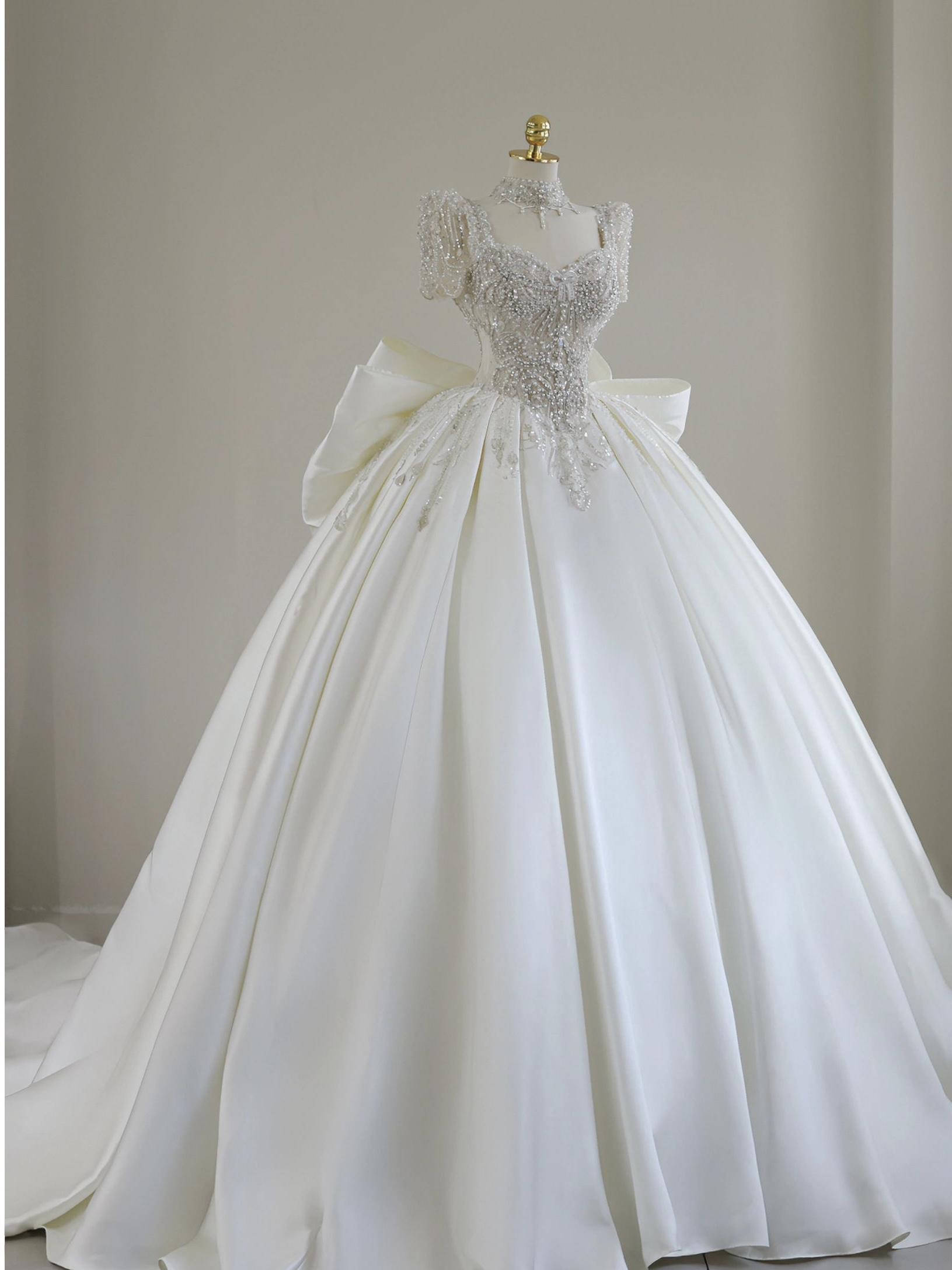 婚纱、秀禾、敬酒服、伴娘服全场通选
