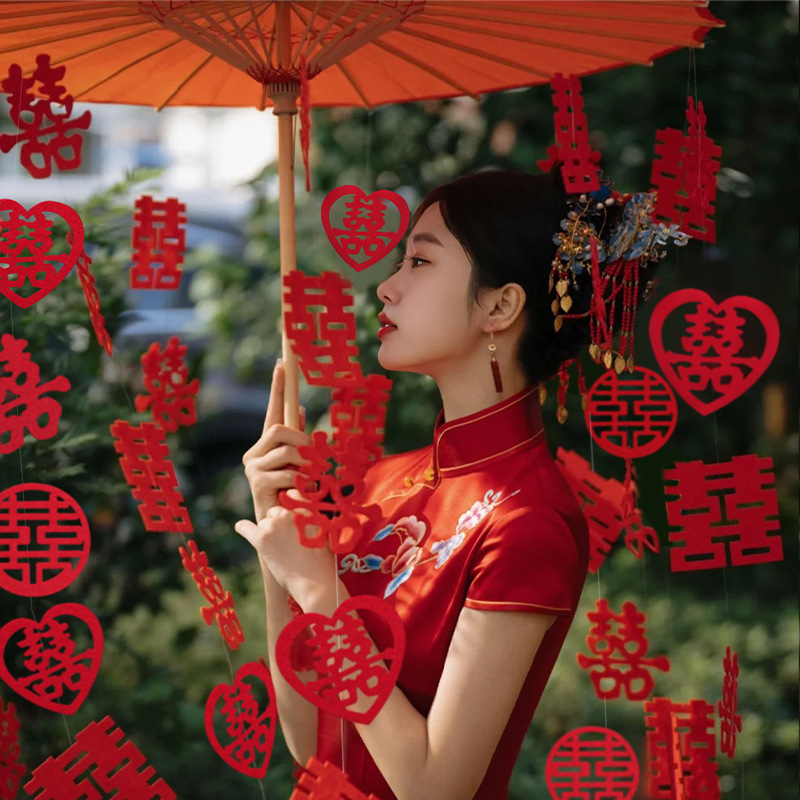 结婚喜字红伞 旗袍晨拍迎亲拍摄道具