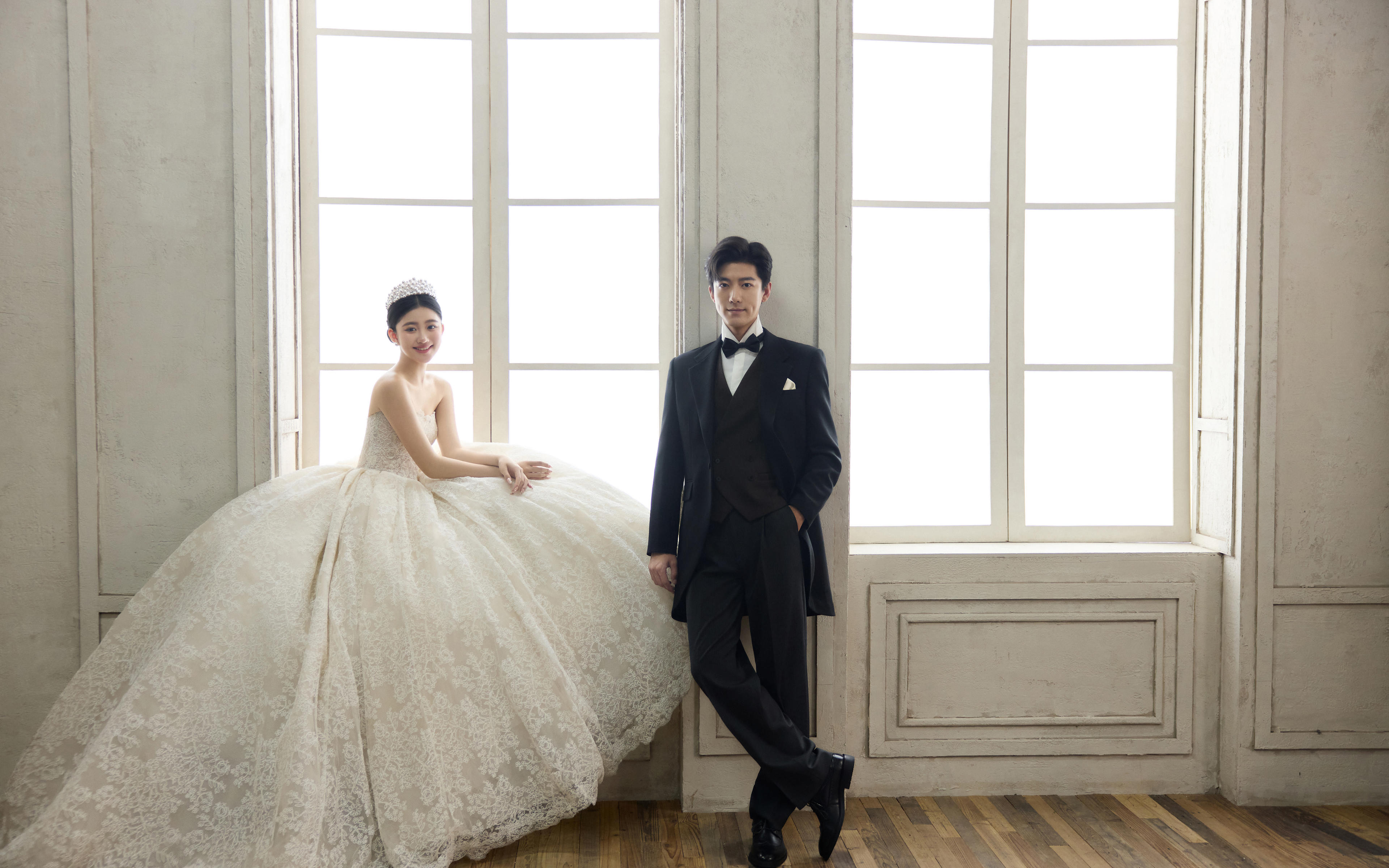 美出圈的極簡主紗婚紗照?高級感殺瘋了