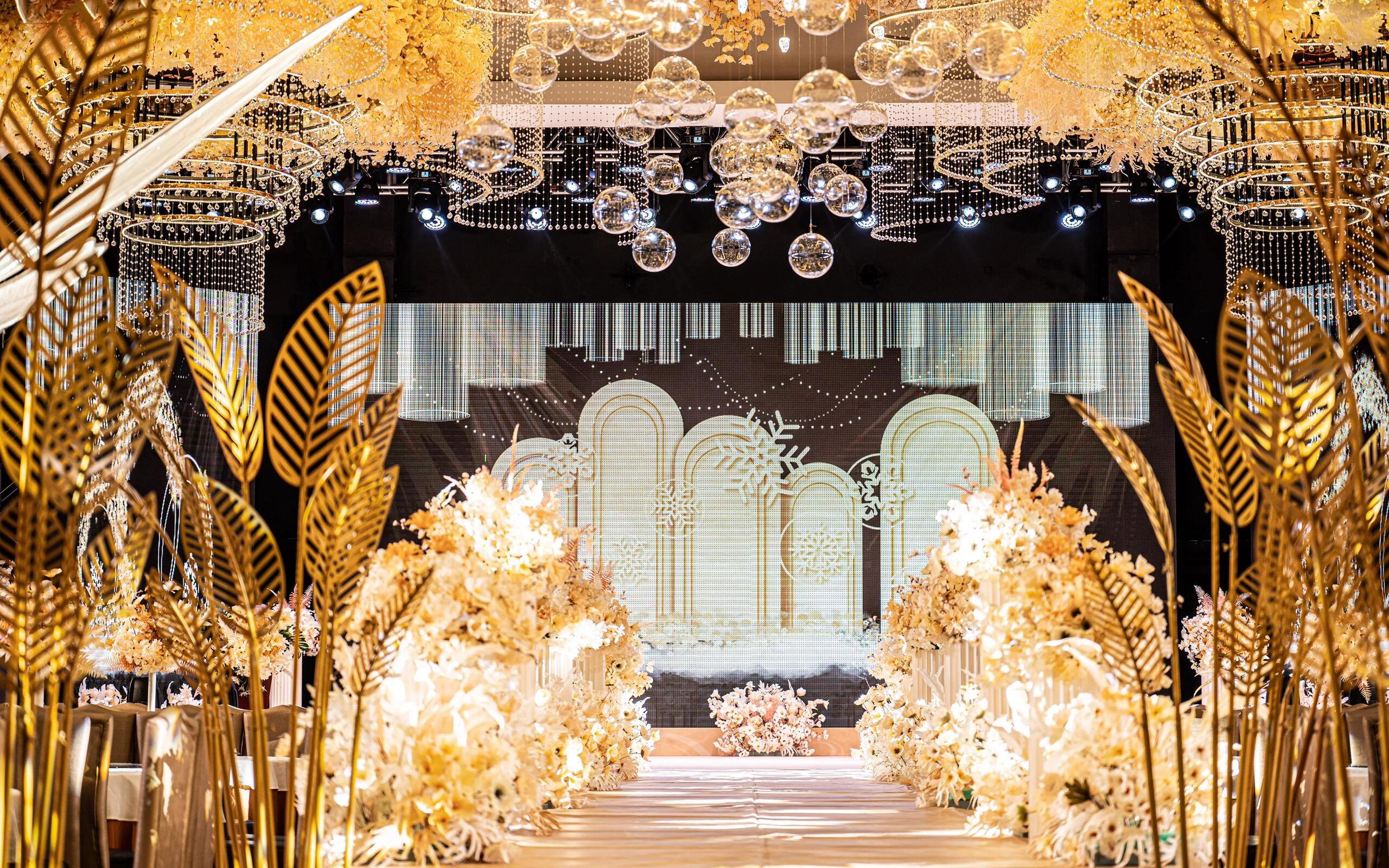 MEMO美慕|香槟色水晶花海婚礼