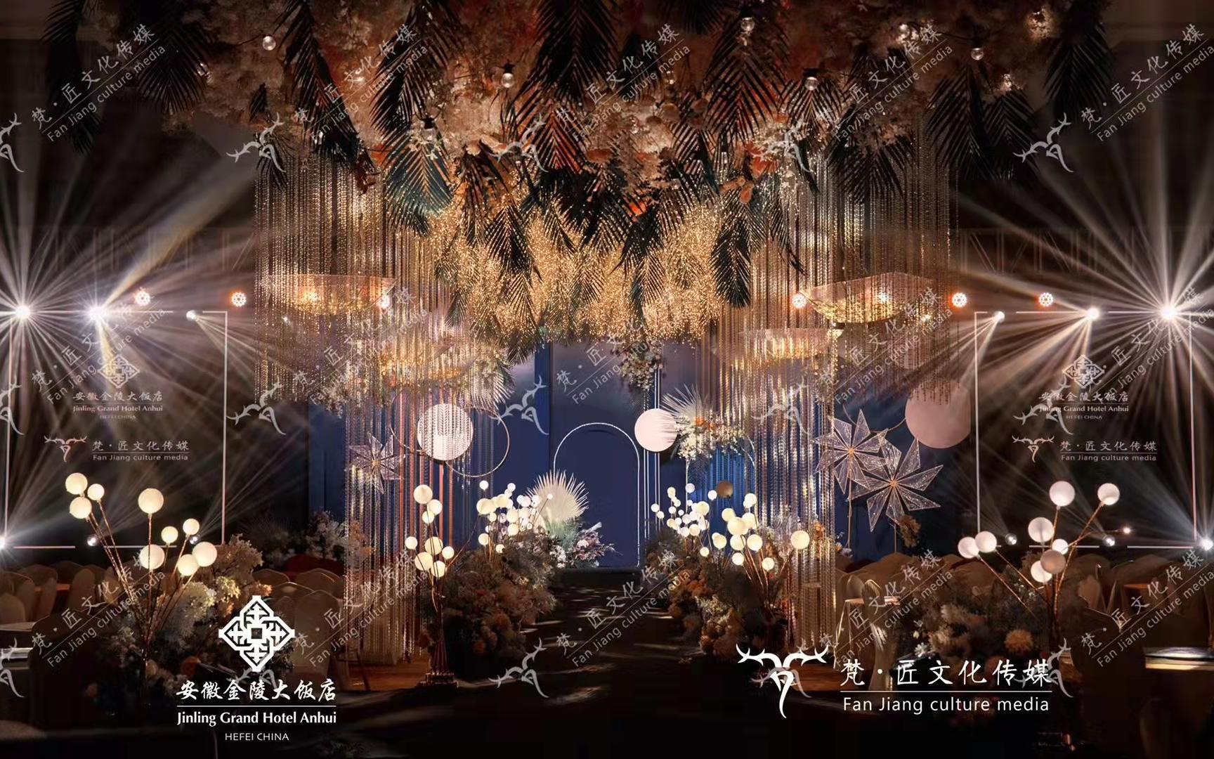 梵匠婚礼超值套餐||通道吊顶装饰布置（资深档）