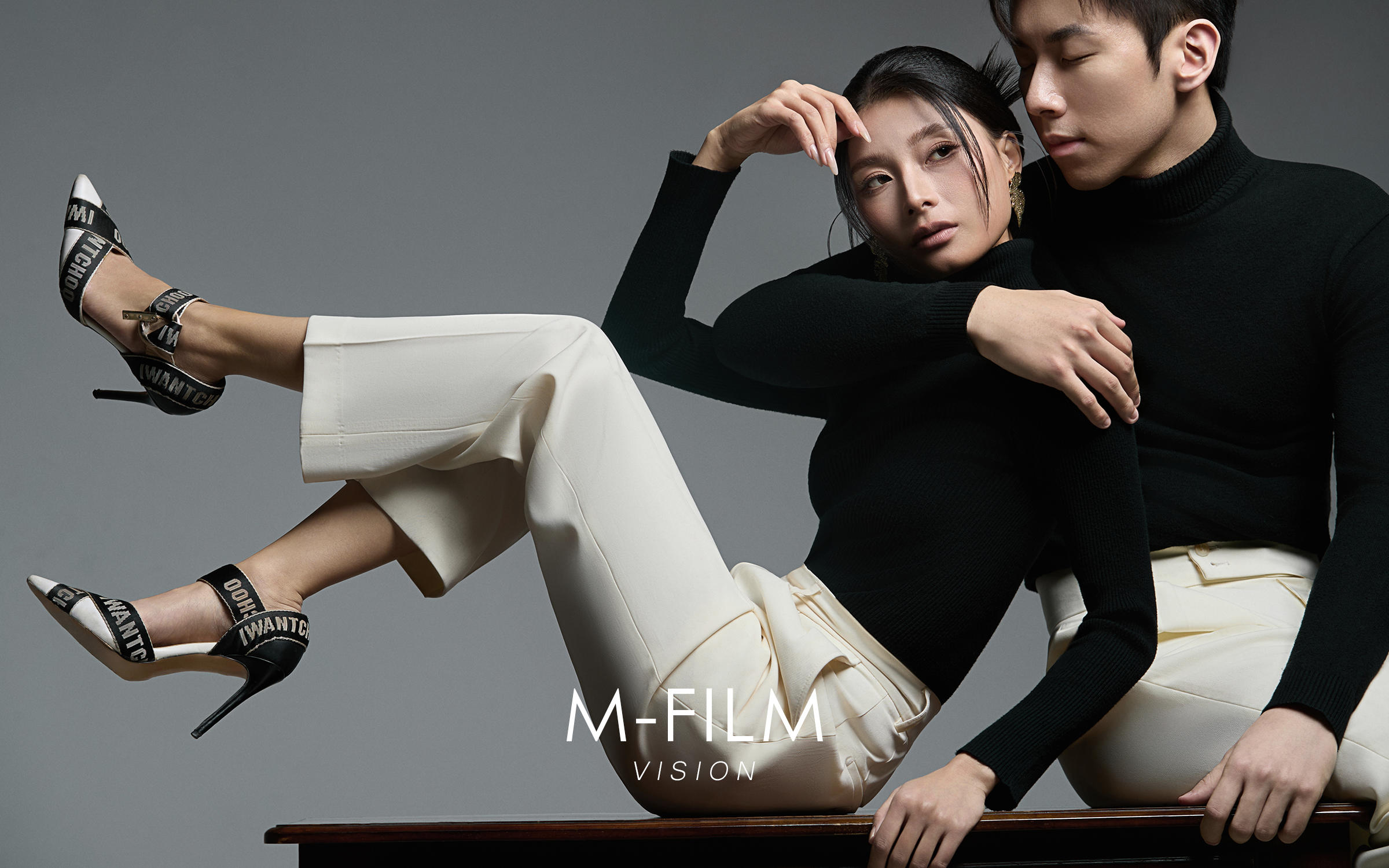 美哭！这组韩杂风婚纱照也太FASHION了