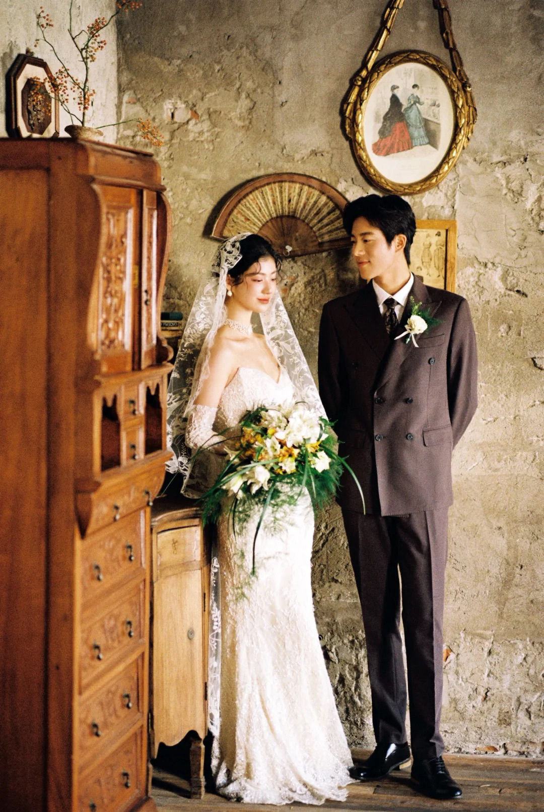 教科书级法式复古婚纱照💯 浪漫刻在骨子里了✨