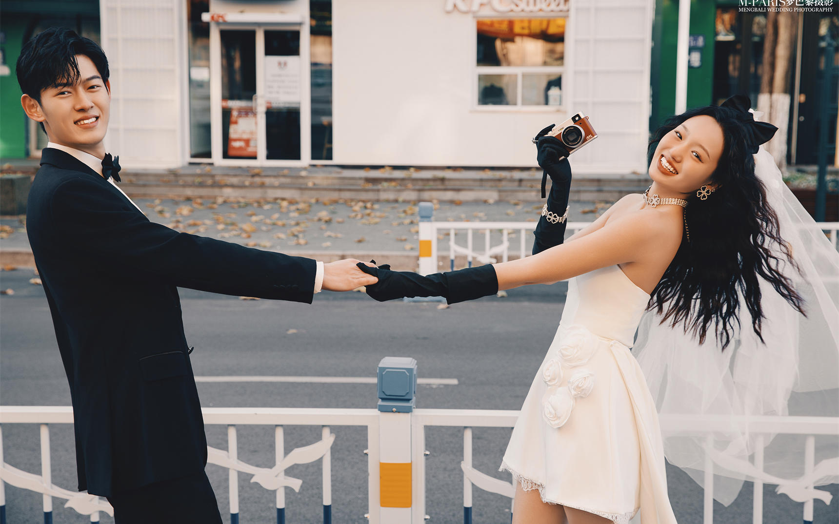 小众纪实感街拍风婚纱照