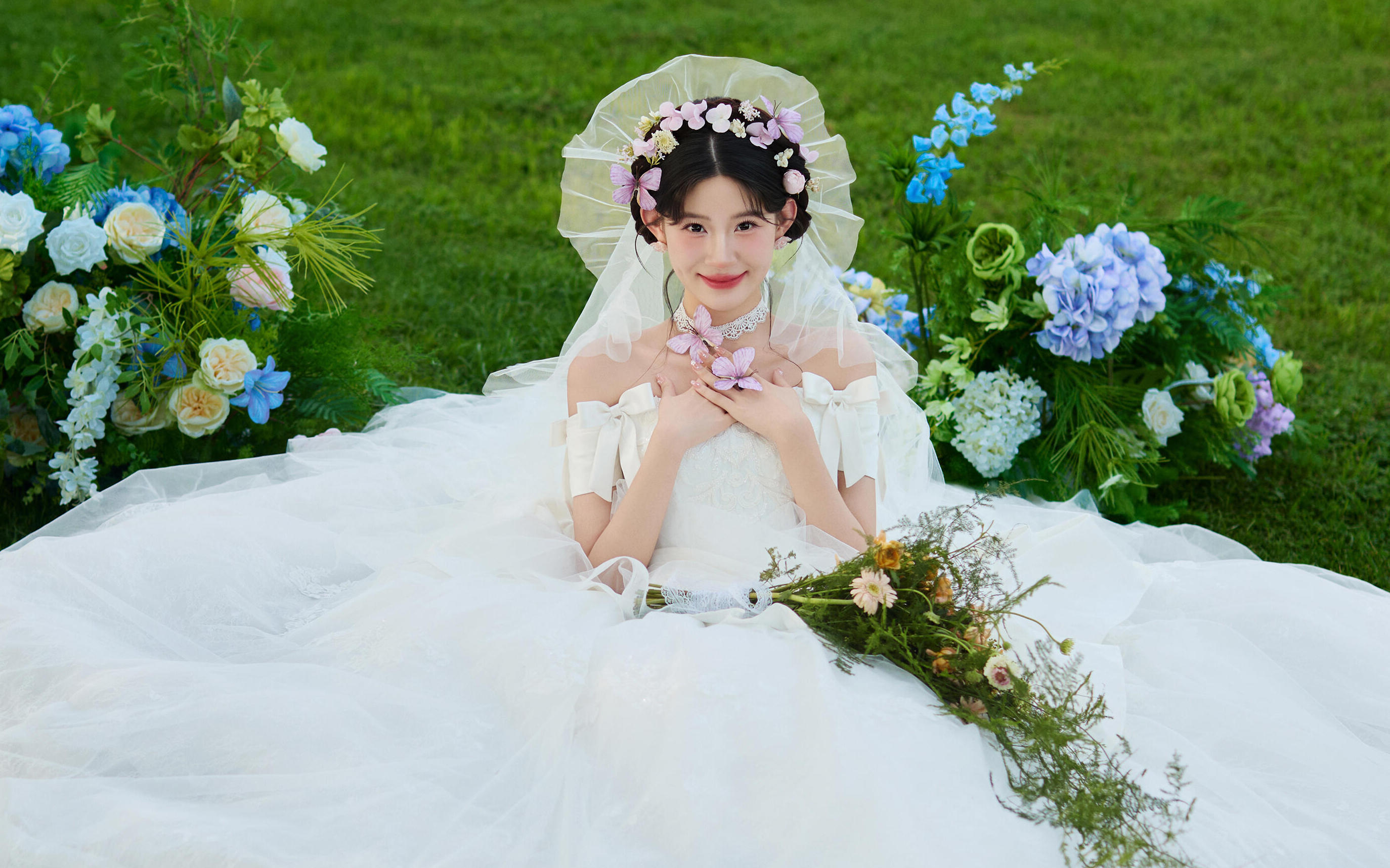 元气爆棚的鲜花森系婚纱照
