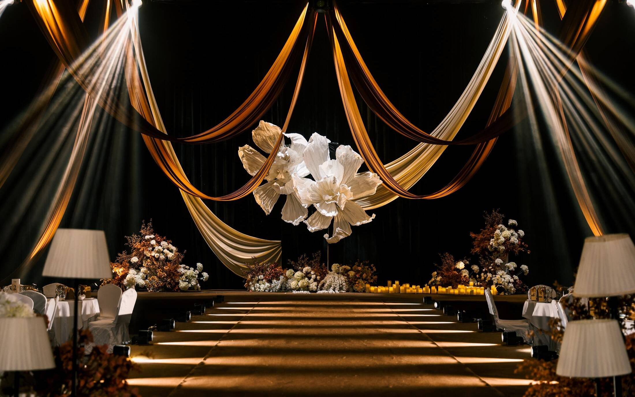 【囍记】复古韩式咖色布幔纸艺婚礼