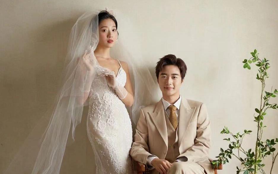 室内韩式婚纱照👰简约耐看又高级