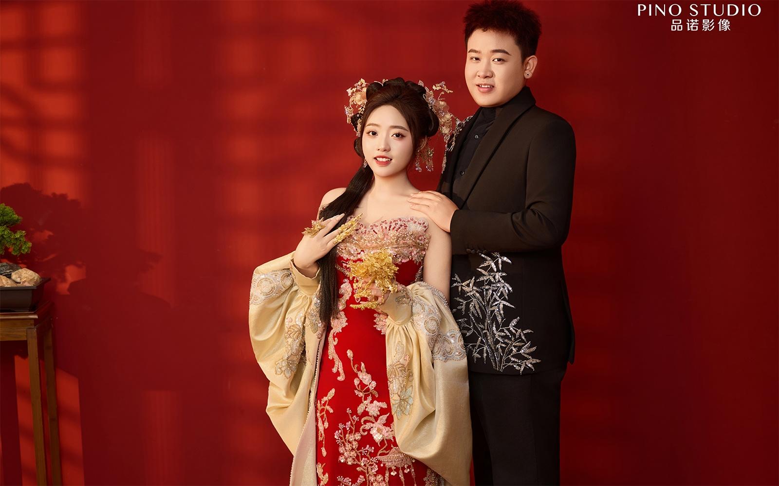 新中式就是婚紗照的統(tǒng)治區(qū)