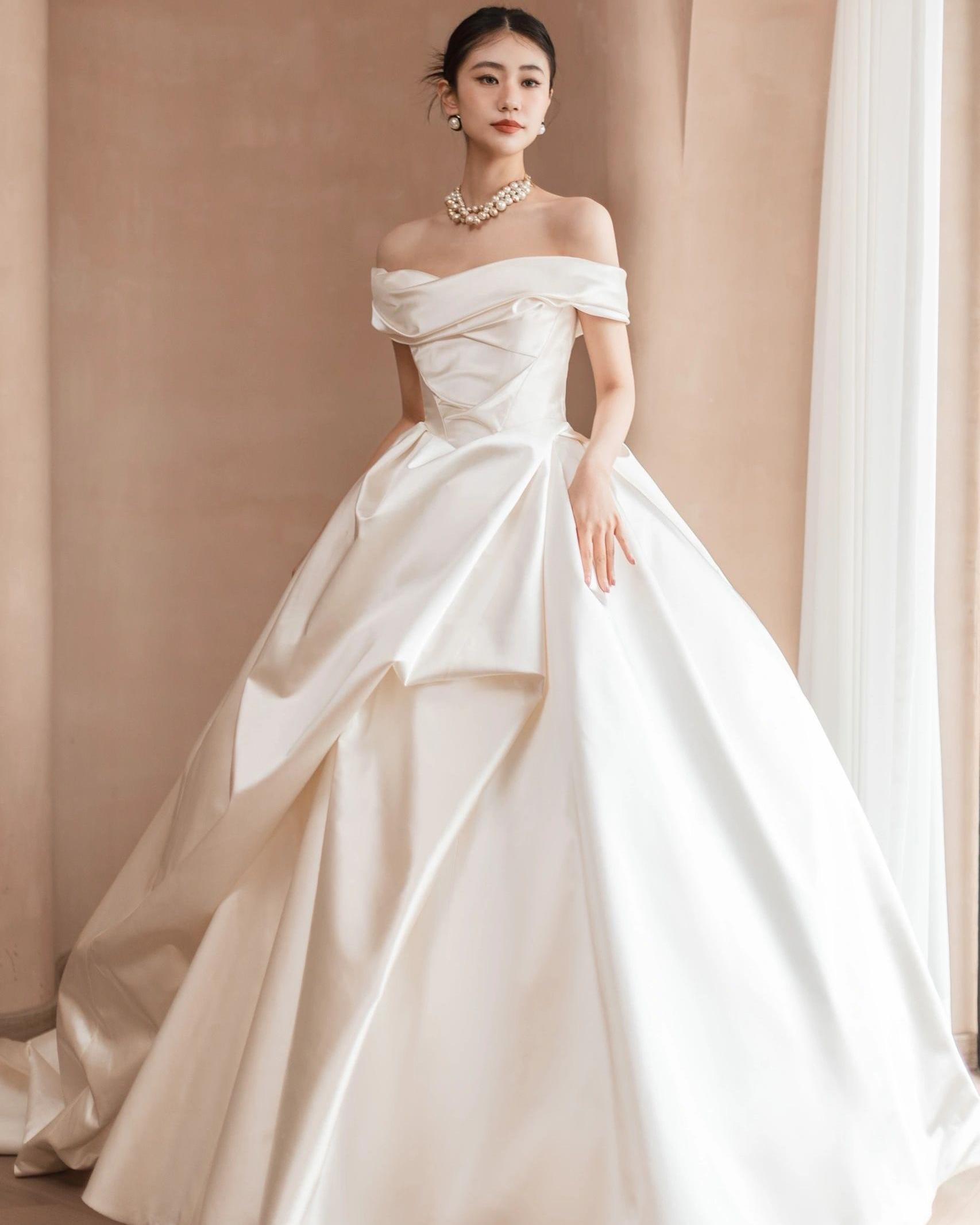 爱你 | 韩剧女主缎面婚纱