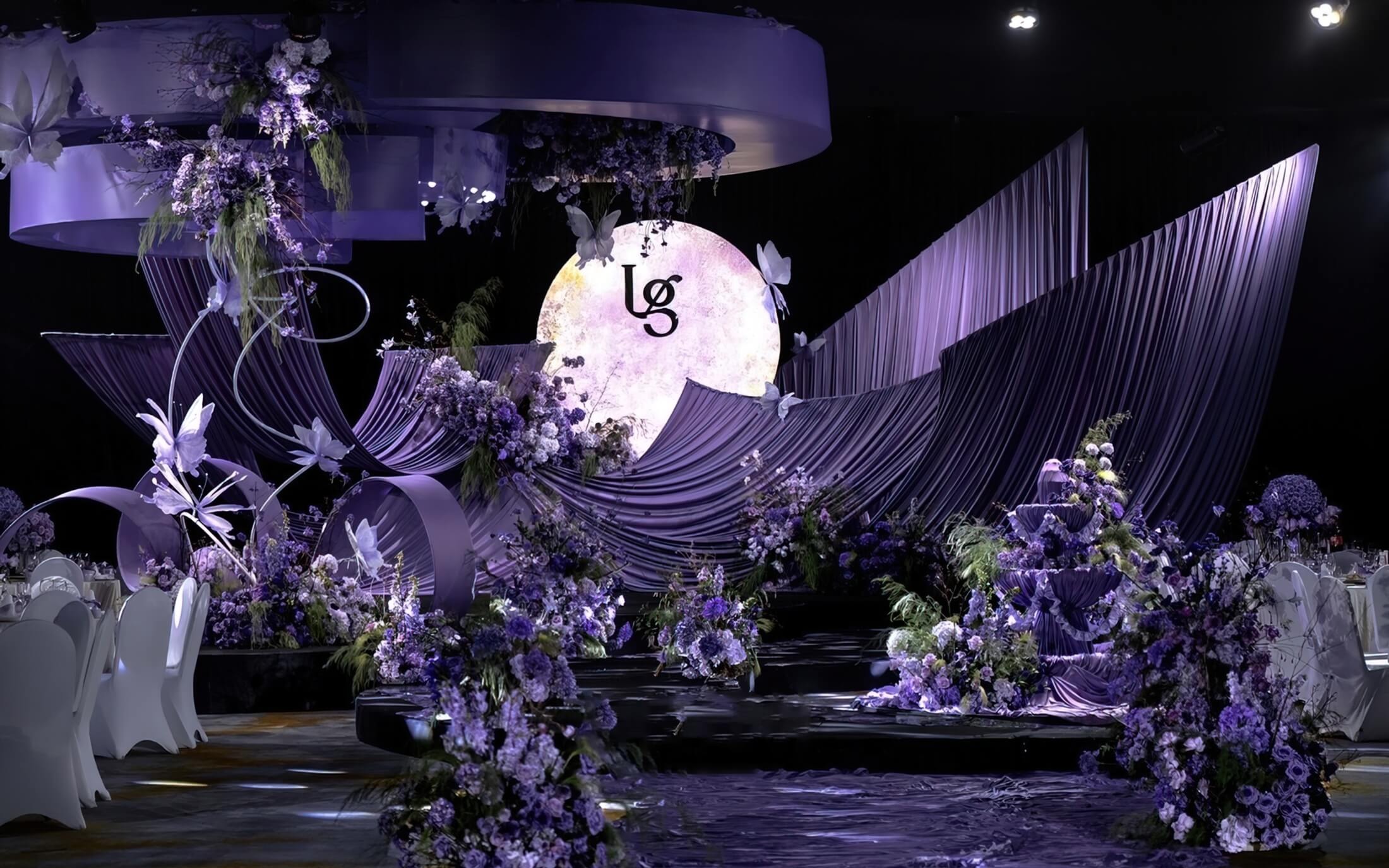 暗夜紫调｜月亮蝴蝶沉浸式宴会厅婚礼