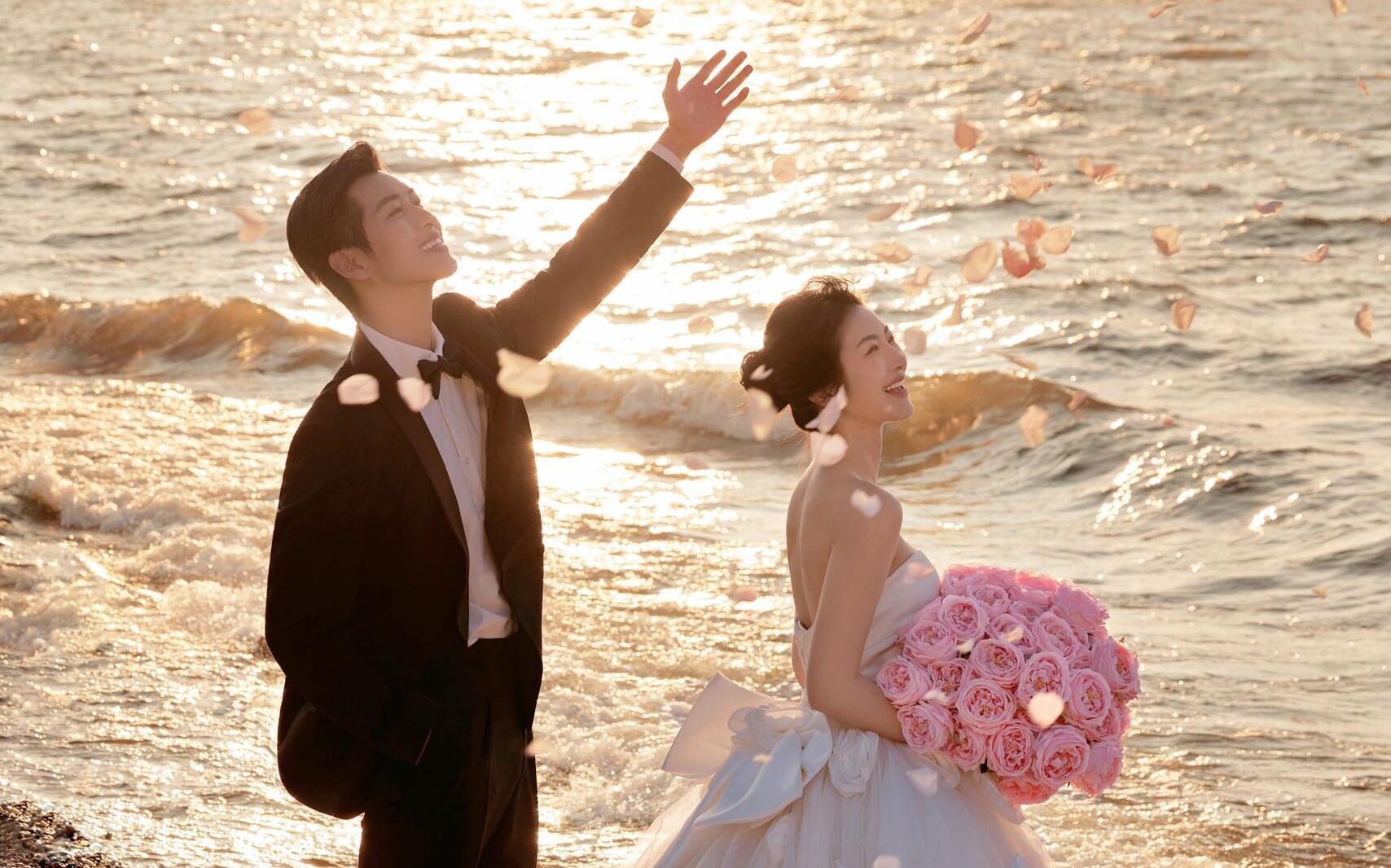 夕陽余暉下，與海共誓愛戀——我們的浪漫婚紗記