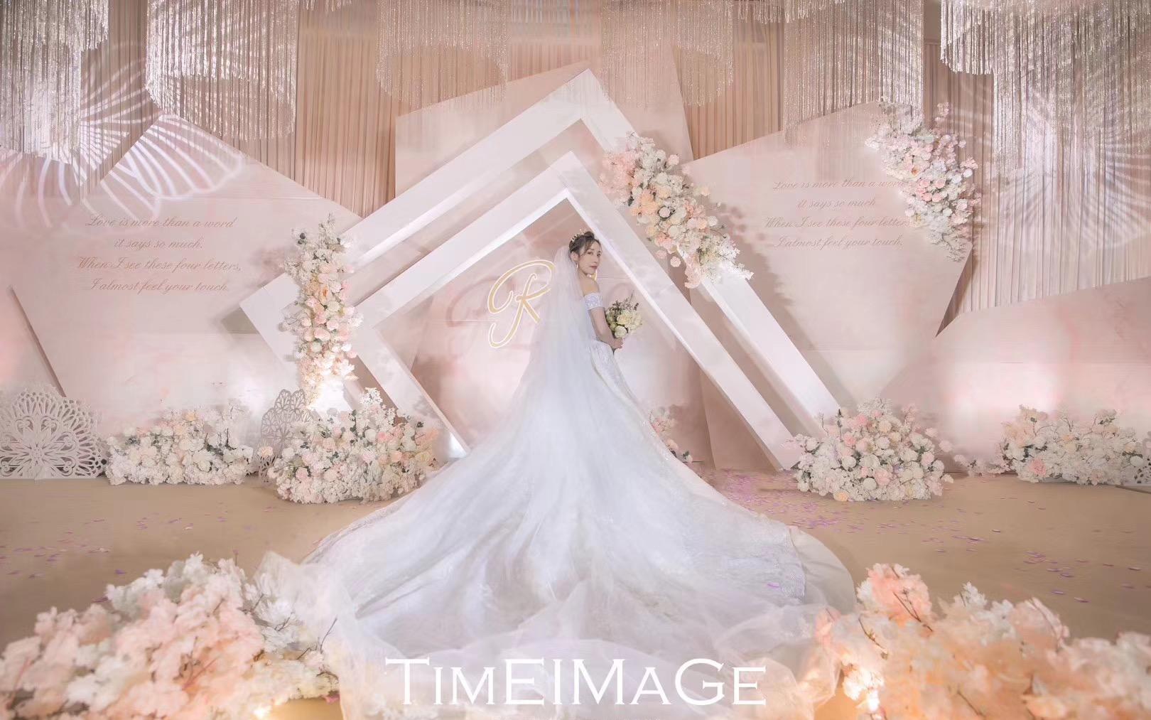 木囍婚纱礼服一最新新娘客照