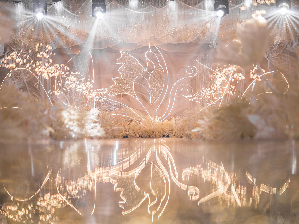 【限时特惠】享千元大礼包 | 轻奢香槟色系婚礼