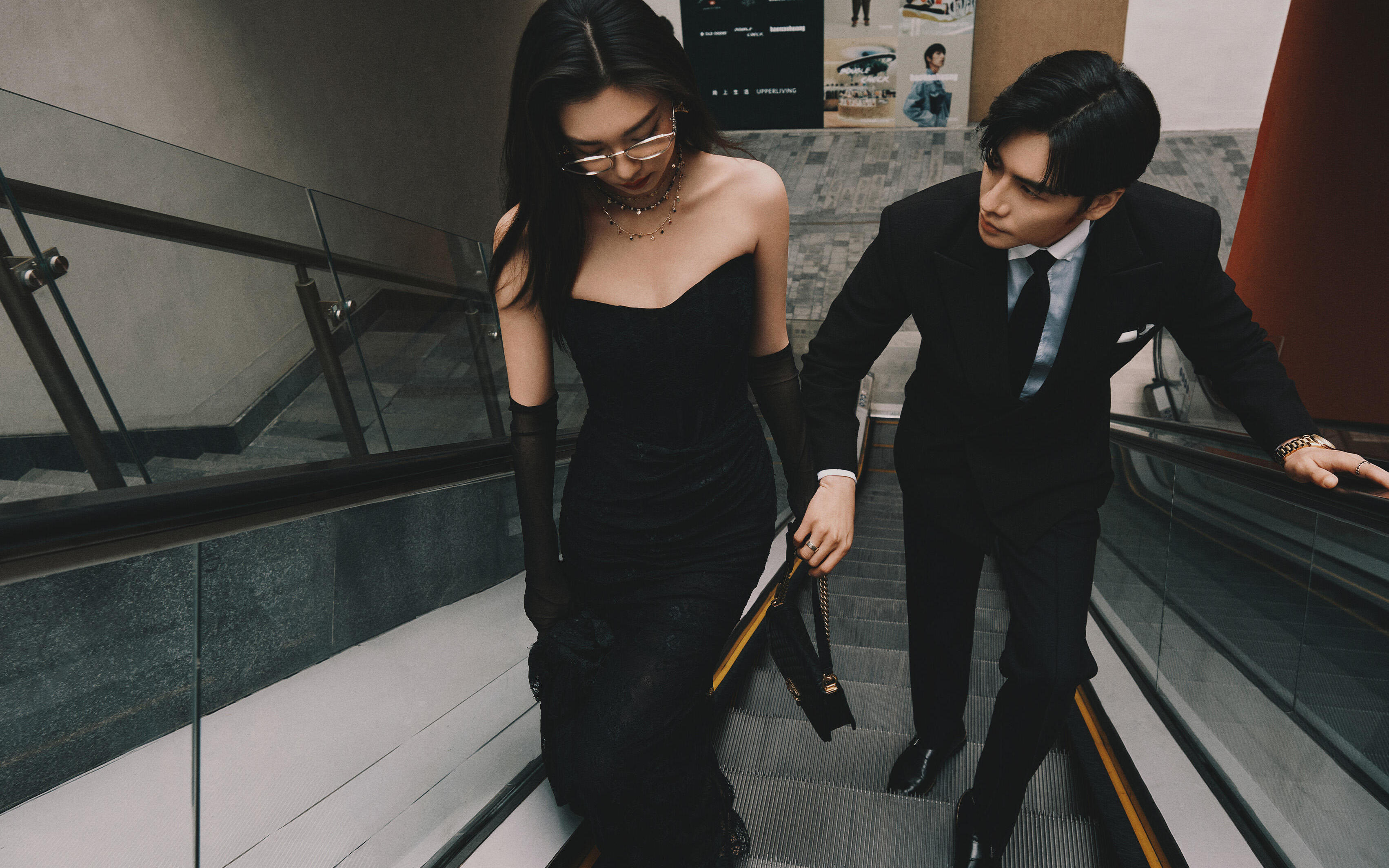 一眼入坑?喜歡小眾風(fēng)不可錯(cuò)過的街拍婚紗照