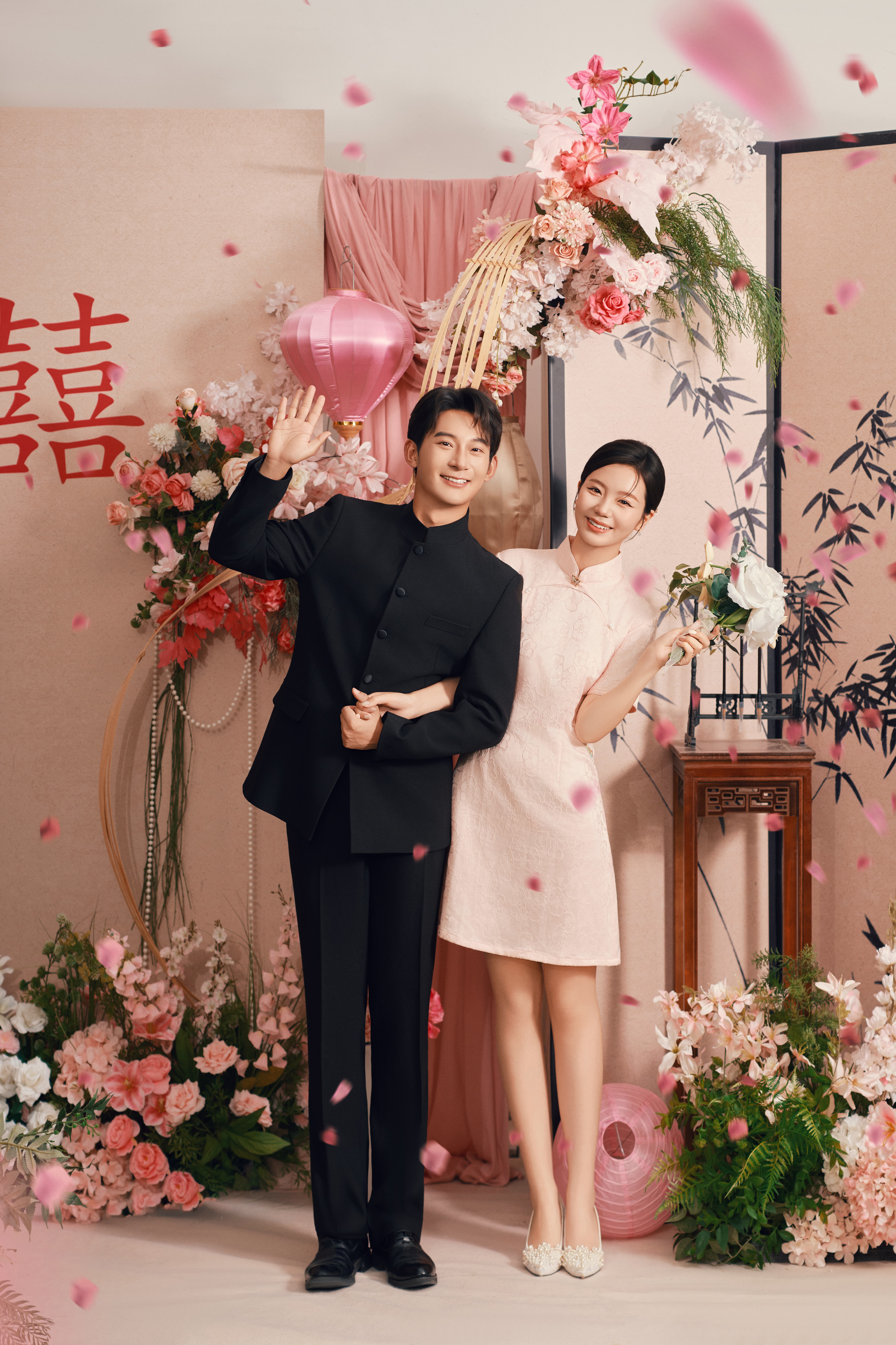 【浪漫預(yù)定】專屬預(yù)制訂婚照拍攝服務(wù)