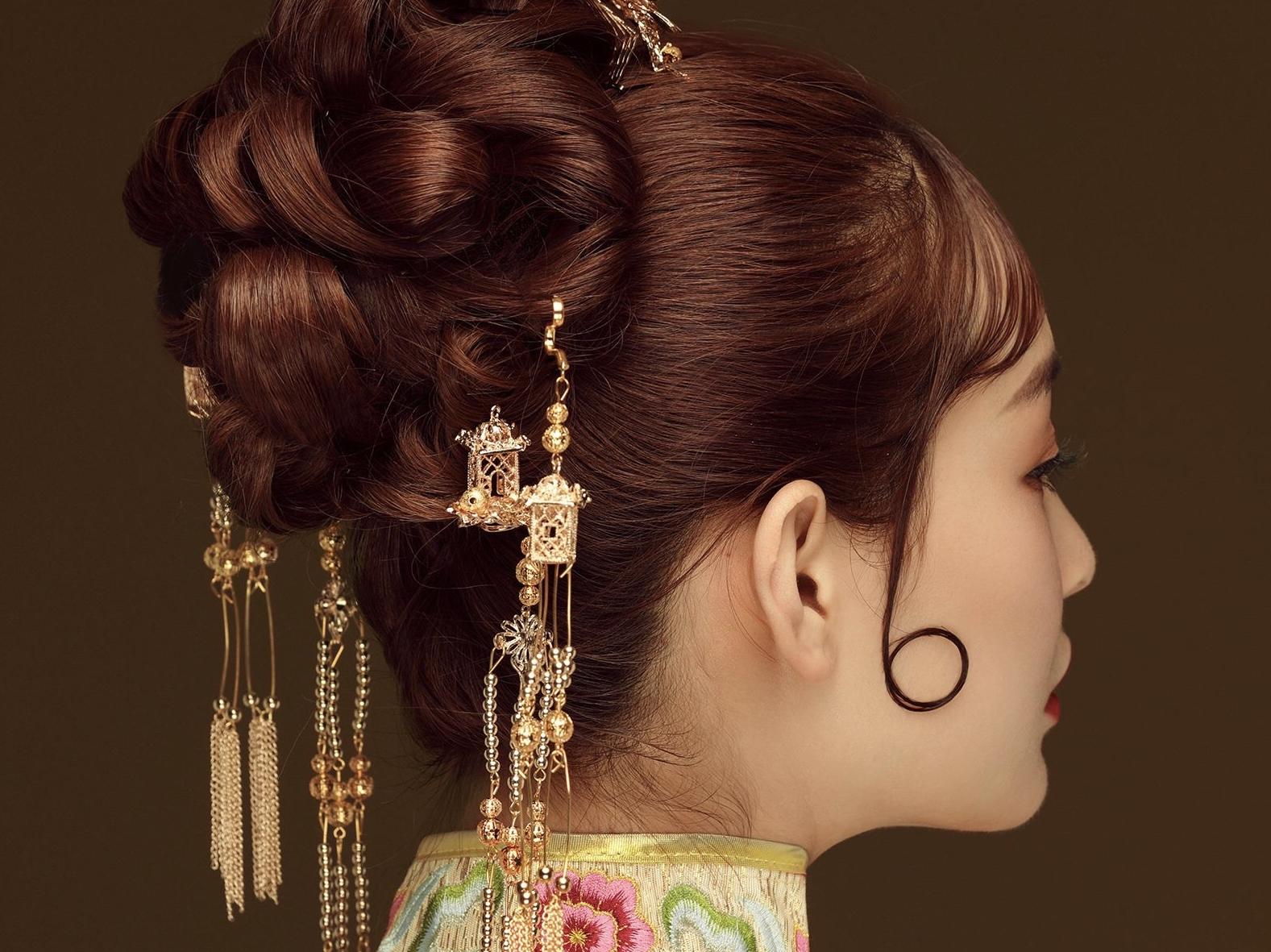 【胭白】资深化妆师跟妆+妈妈妆+出门纱