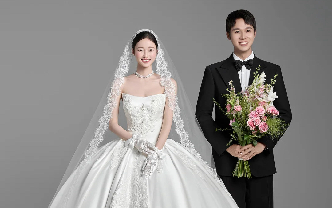 岳塘區(qū)張先生&李女士