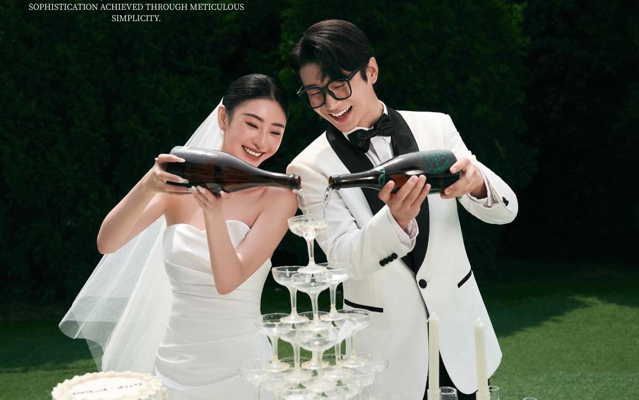 很難不喜歡！森系草坪婚紗照真的太美了啊~