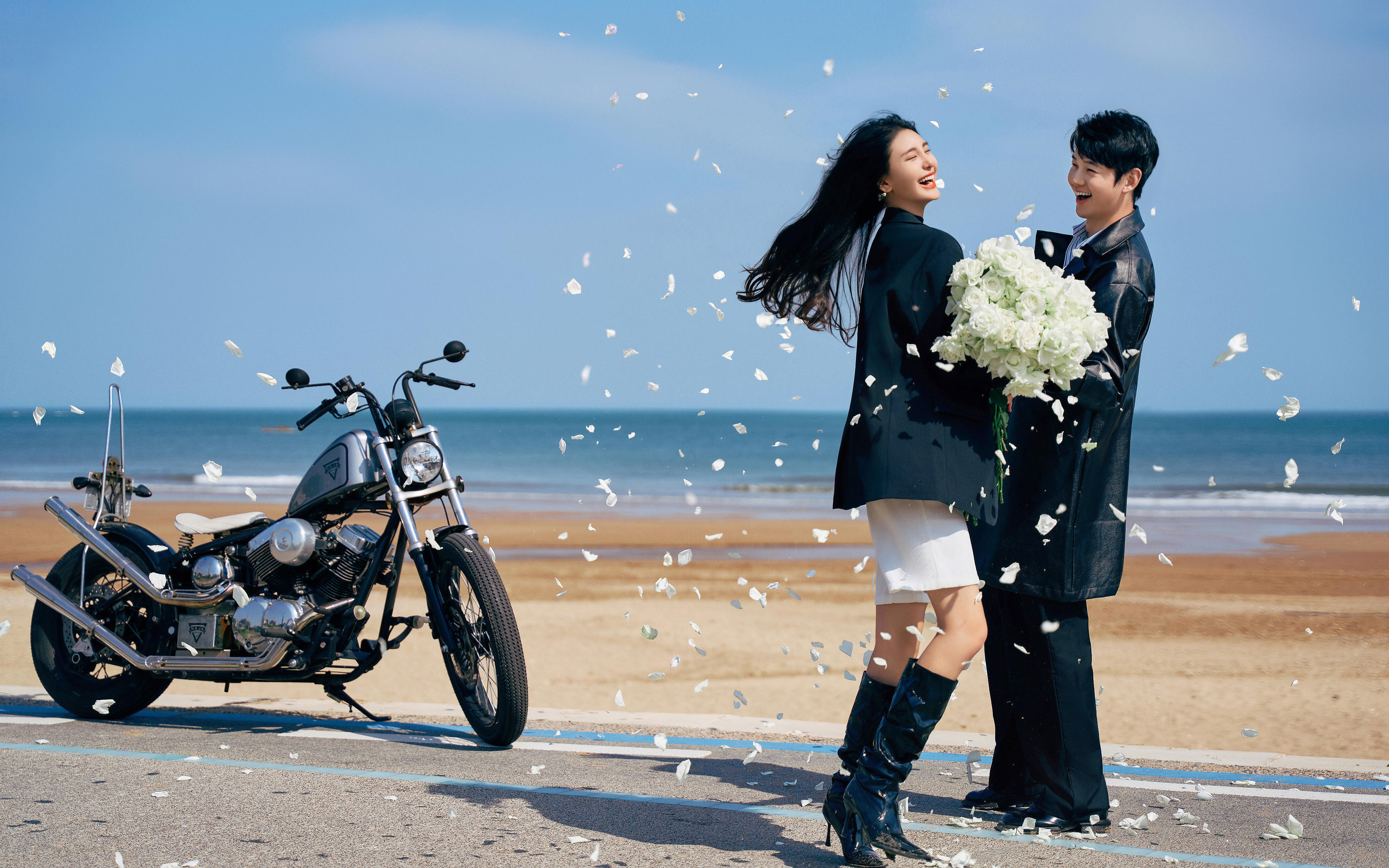 海边婚纱照新宠 简直浪漫到心坎里