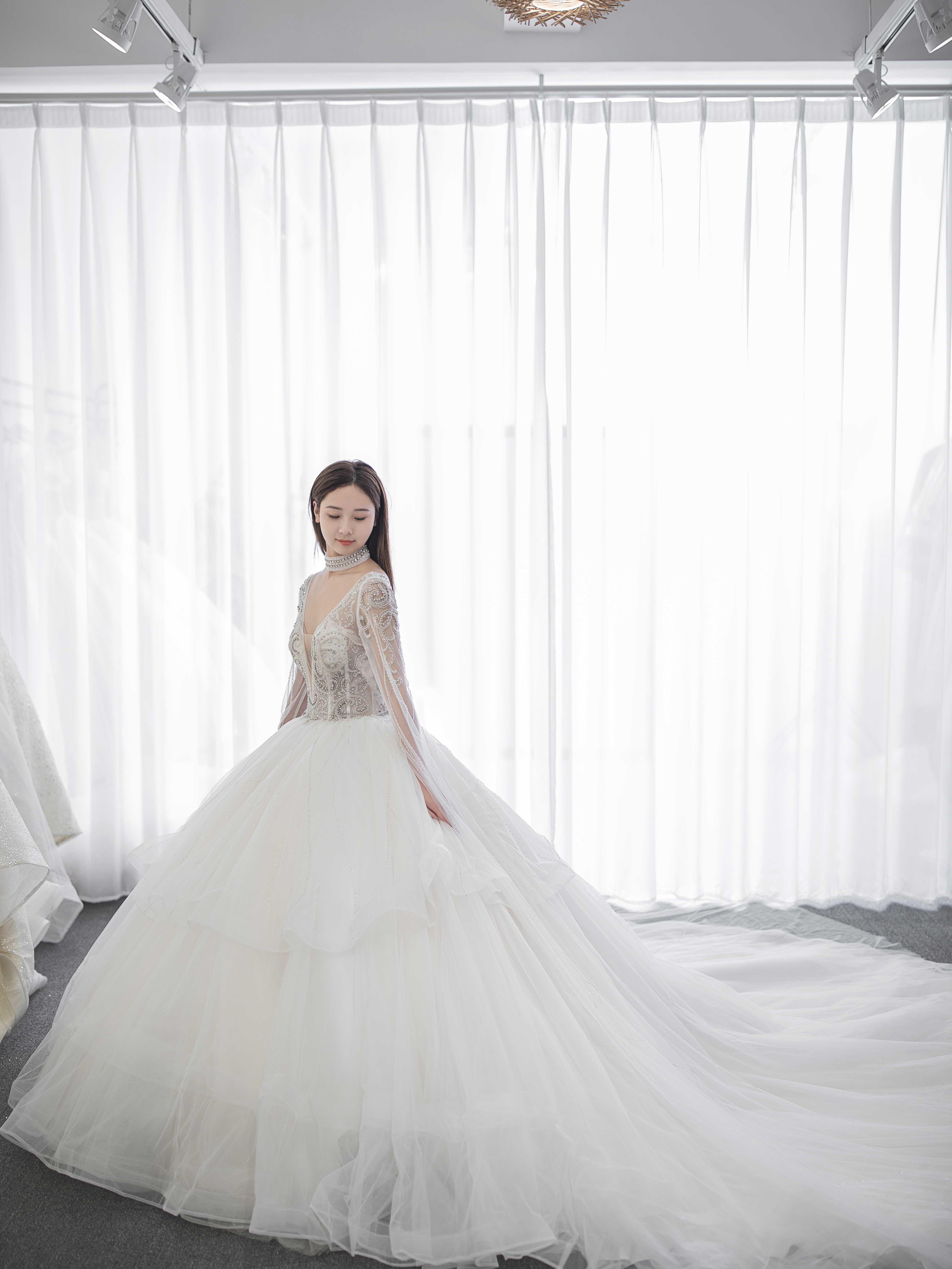 【超值租赁】中式嫁衣+主纱+敬酒礼服